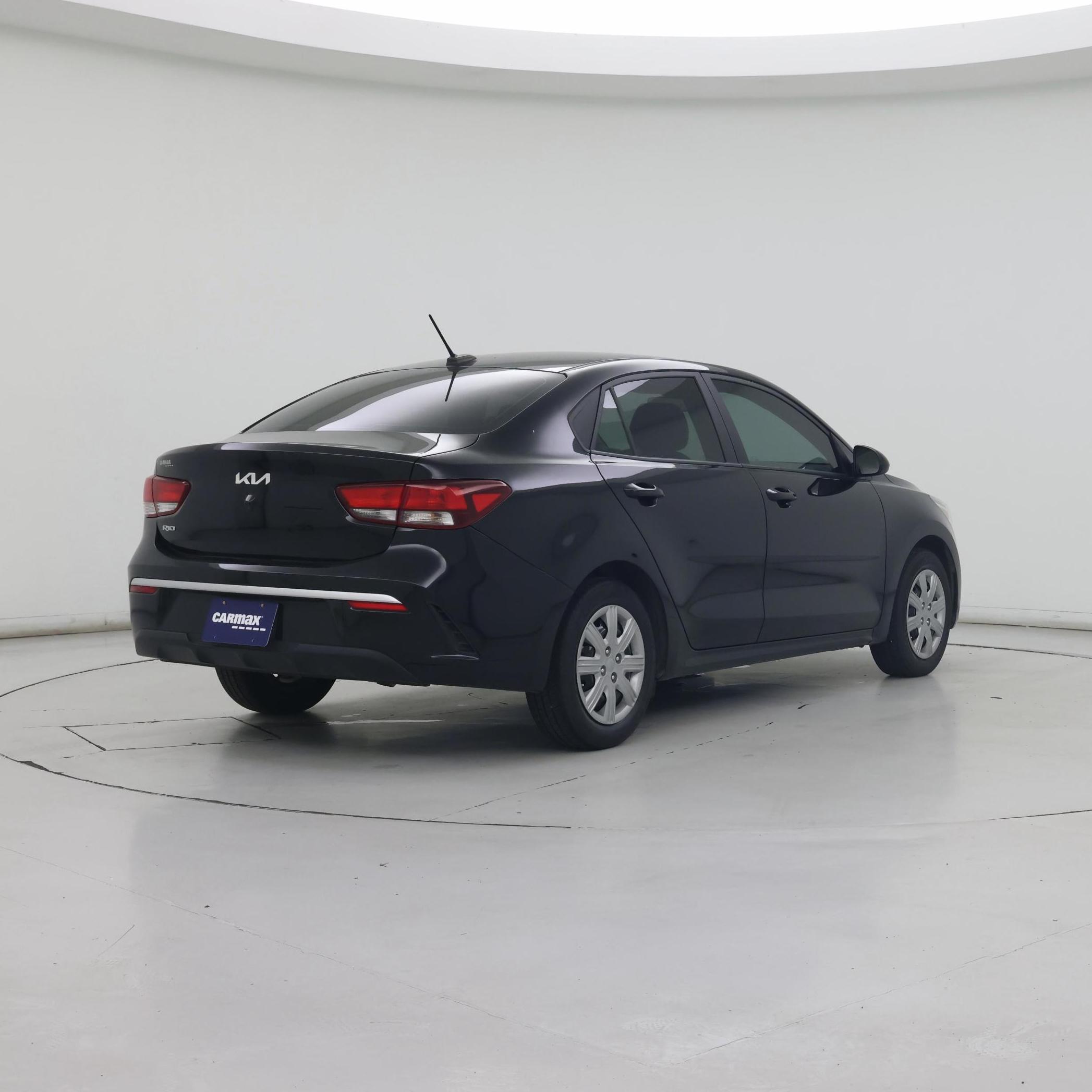 Thumbnail: 2023 Kia Rio - 8