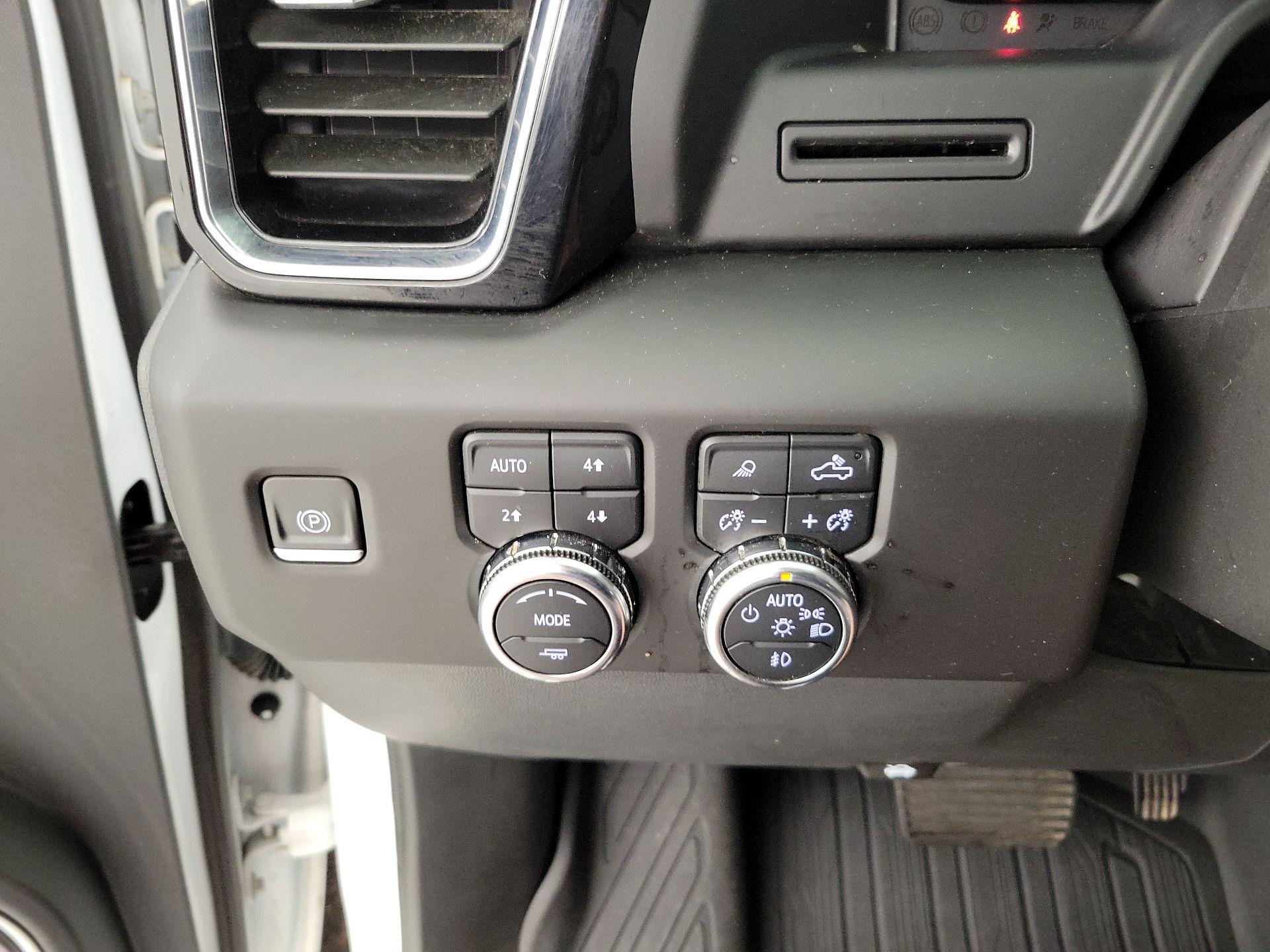 Thumbnail: 2022 GMC Sierra 1500 - 13