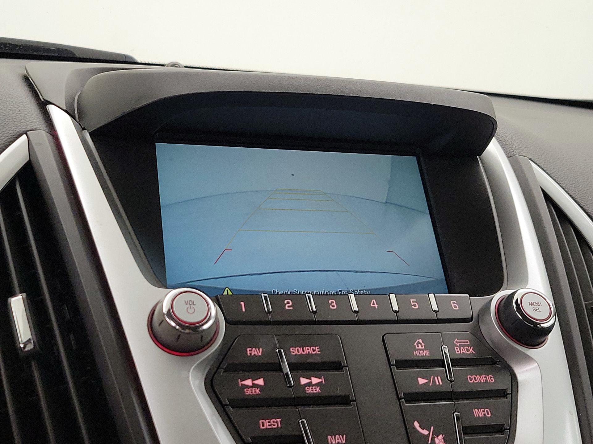 Thumbnail: 2016 GMC Terrain - 13
