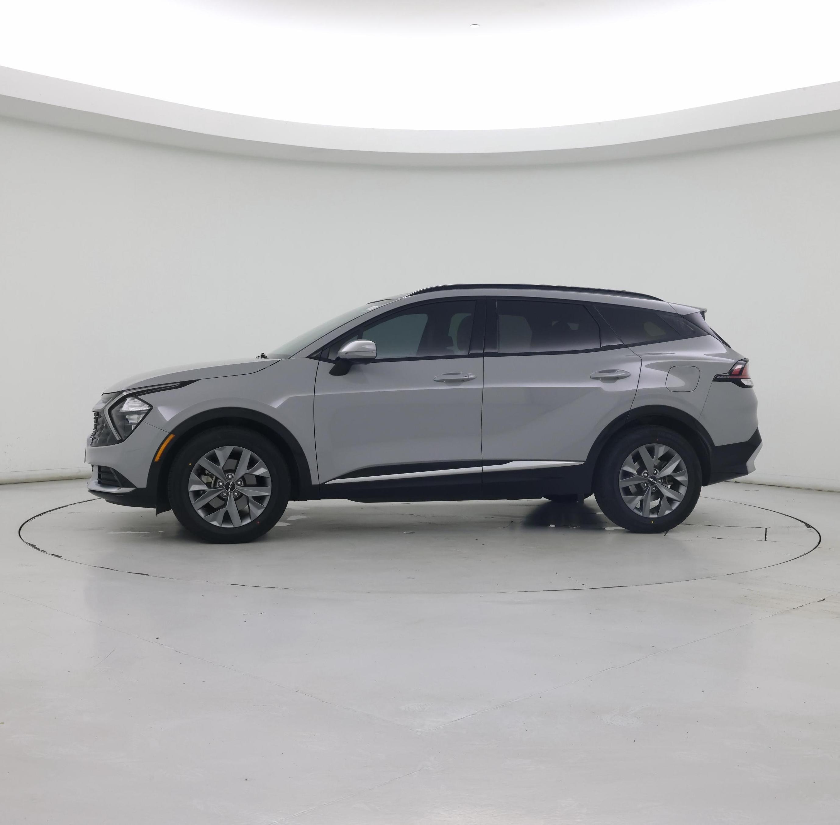 Thumbnail: 2023 Kia Sportage - 3