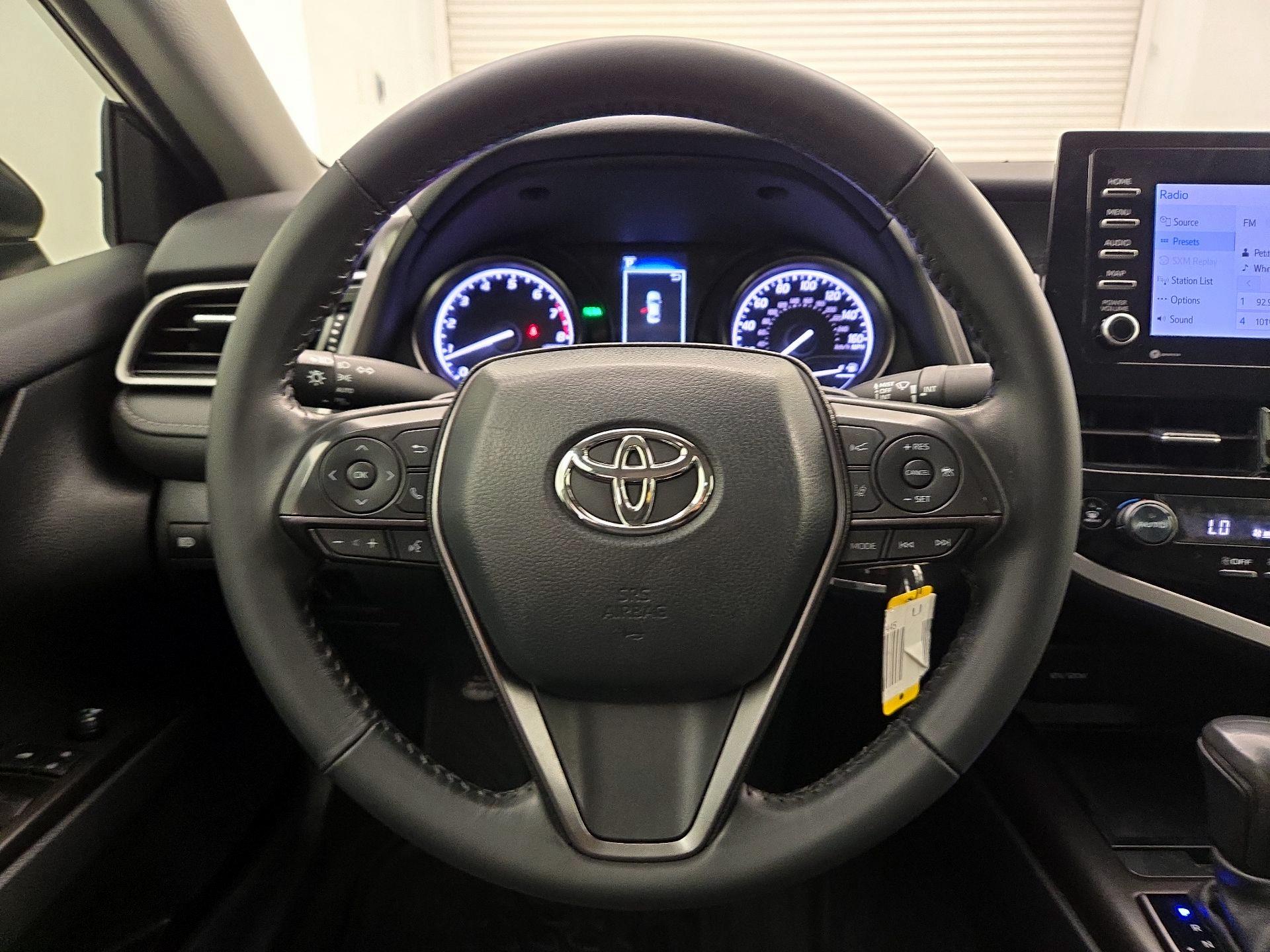 Thumbnail: 2024 Toyota Camry - 10