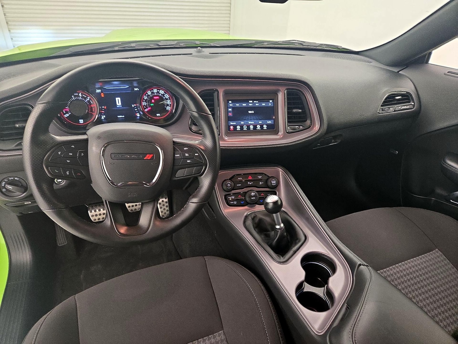 2023 Dodge Challenger R/T - Photo 10