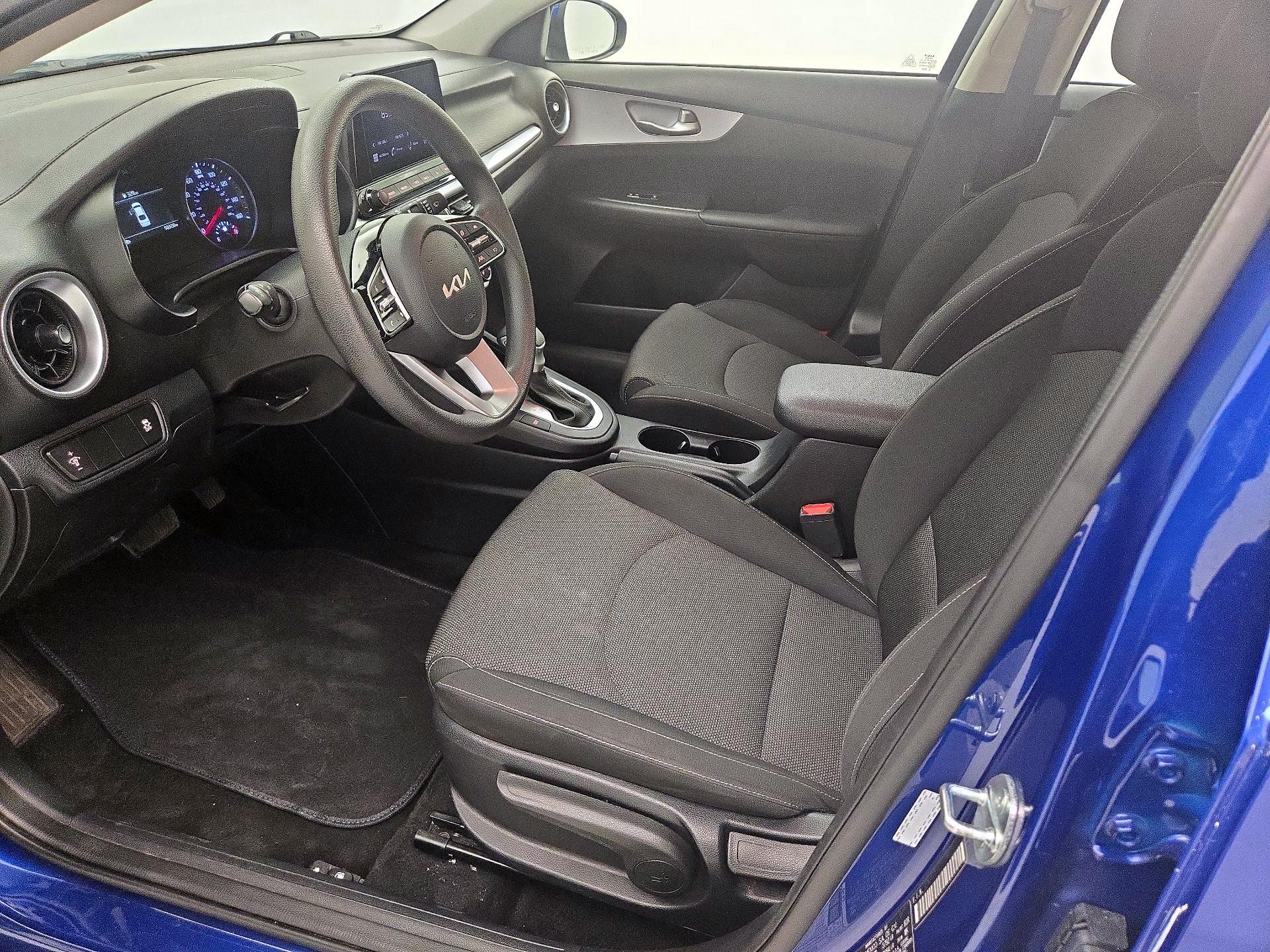 Thumbnail: 2024 Kia Forte - 11