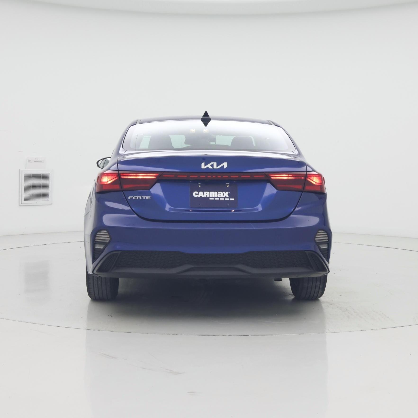 Thumbnail: 2024 Kia Forte - 6