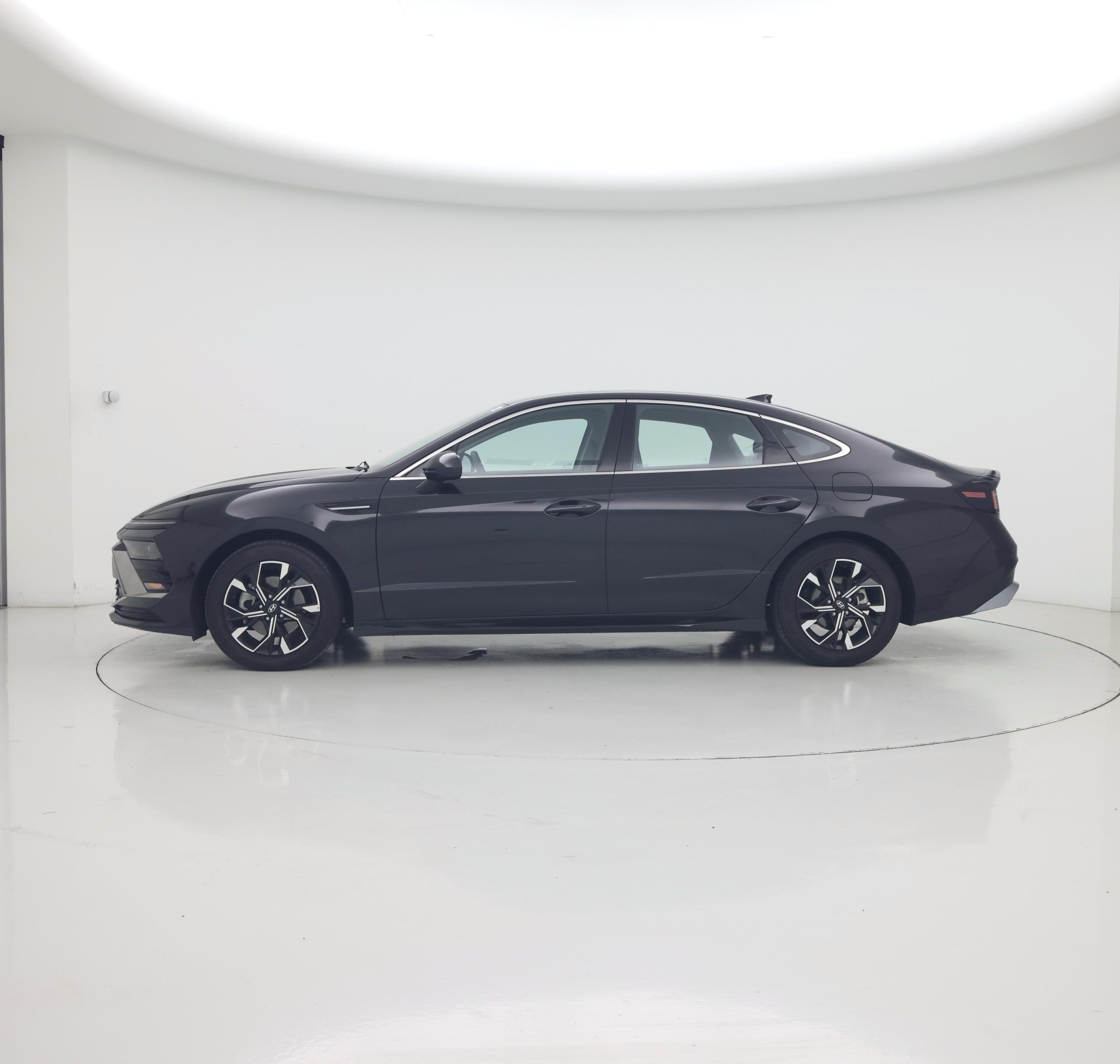 Thumbnail: 2025 Hyundai Sonata - 3
