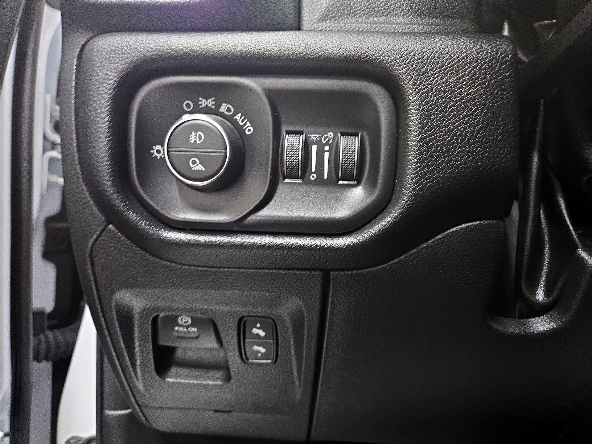 Thumbnail: 2022 RAM 1500 - 13