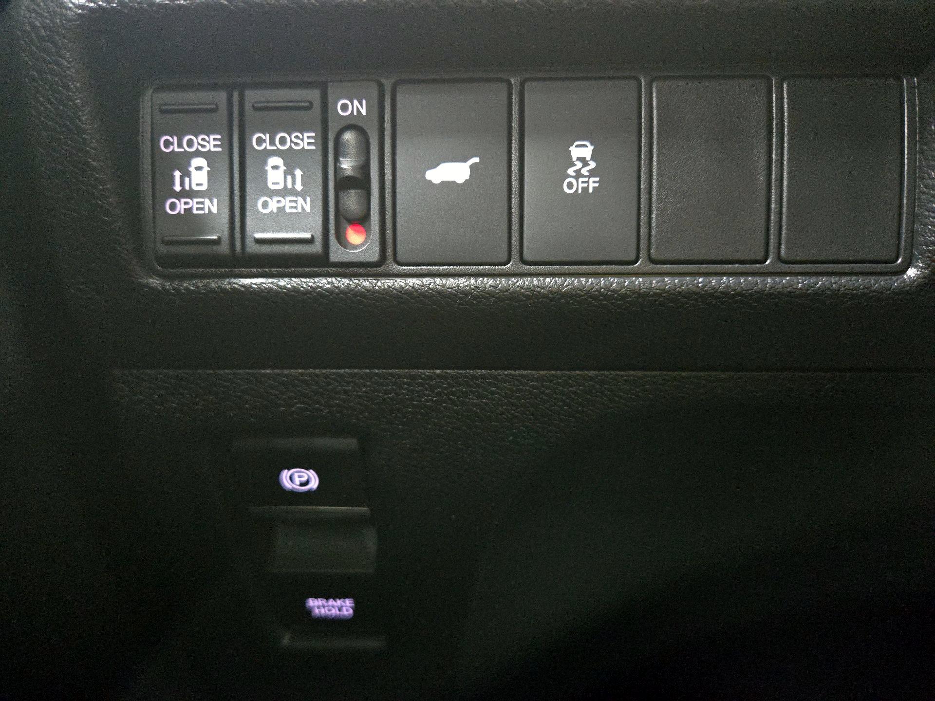 Thumbnail: 2025 Honda Odyssey - 13