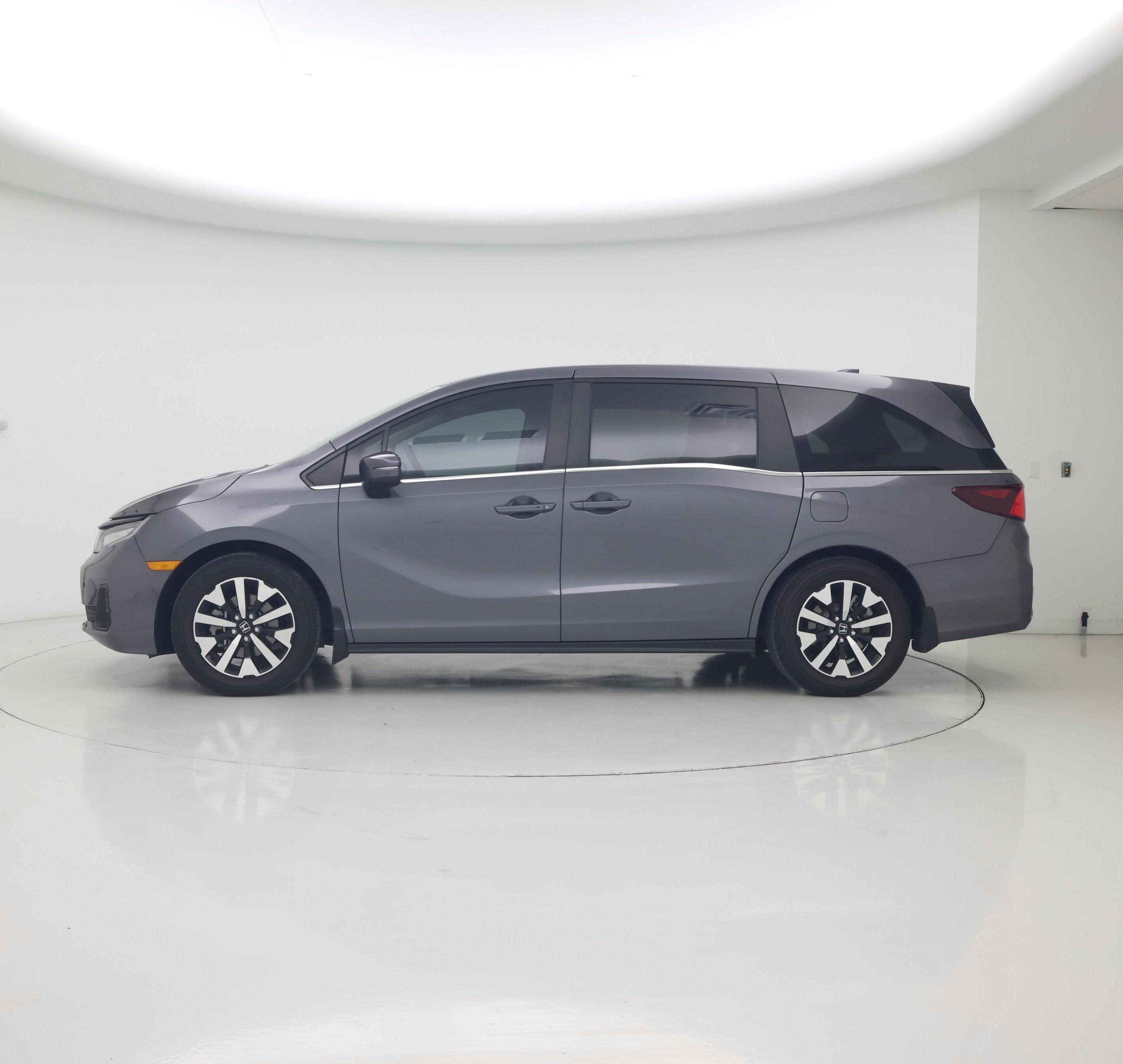 Thumbnail: 2025 Honda Odyssey - 3