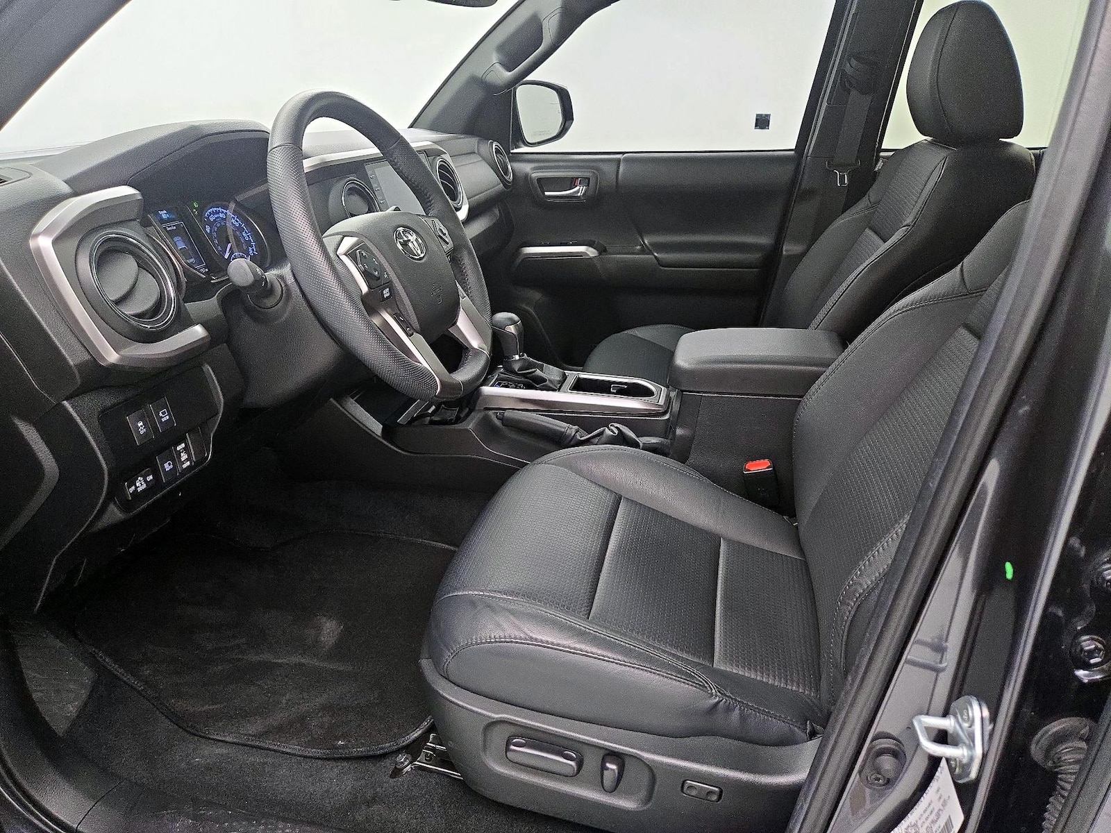 2022 Toyota Tacoma Limited - Photo 12