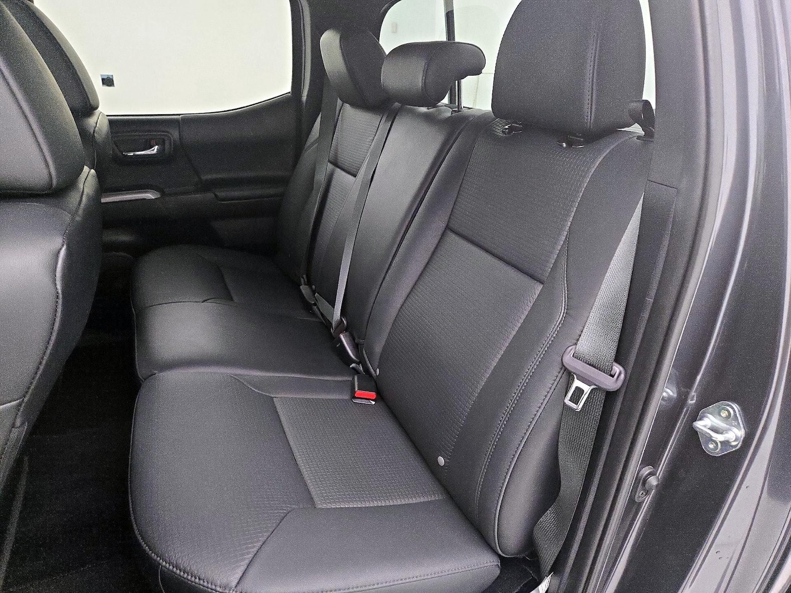 2022 Toyota Tacoma Limited - Photo 21