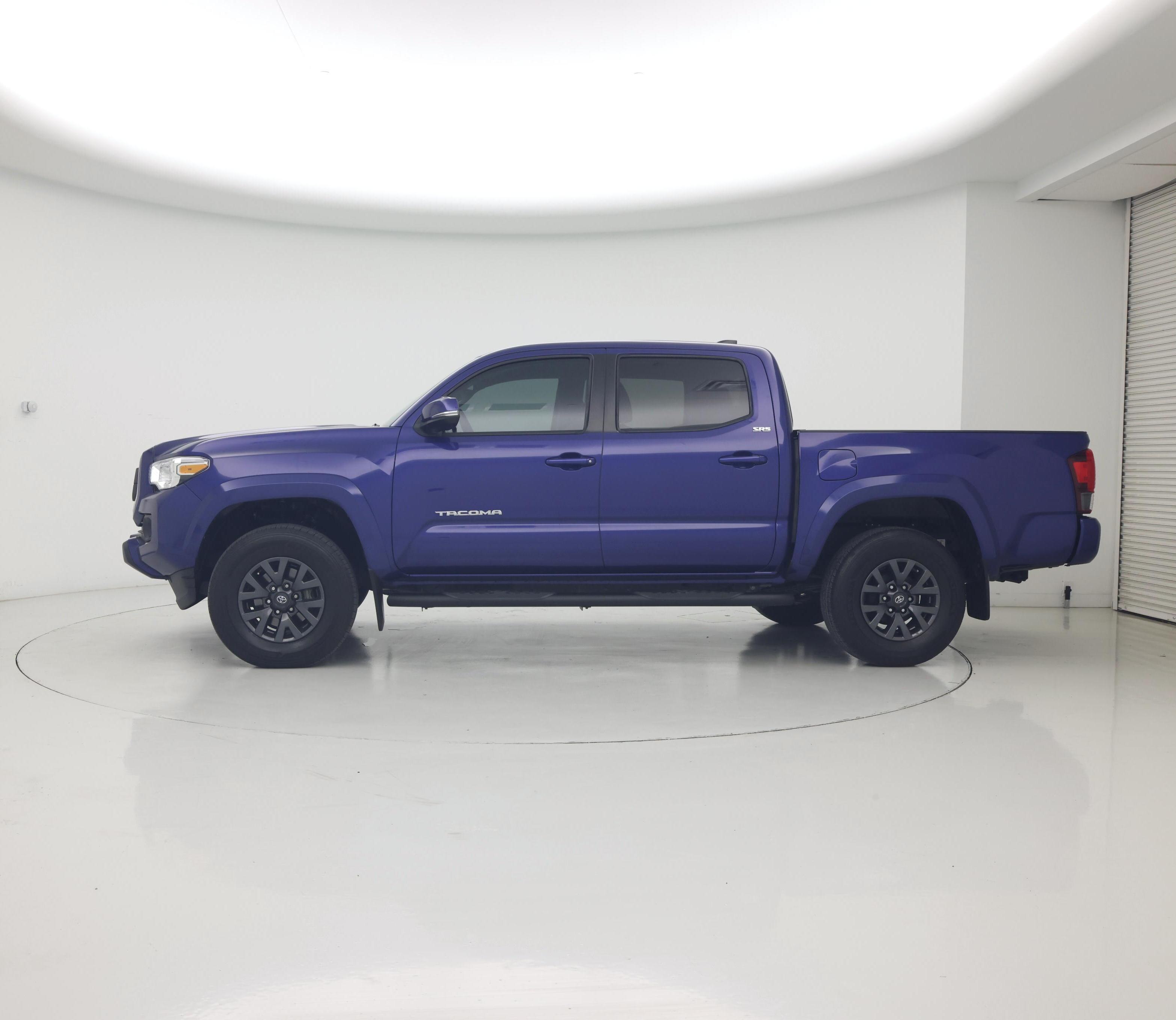 Thumbnail: 2023 Toyota Tacoma - 3