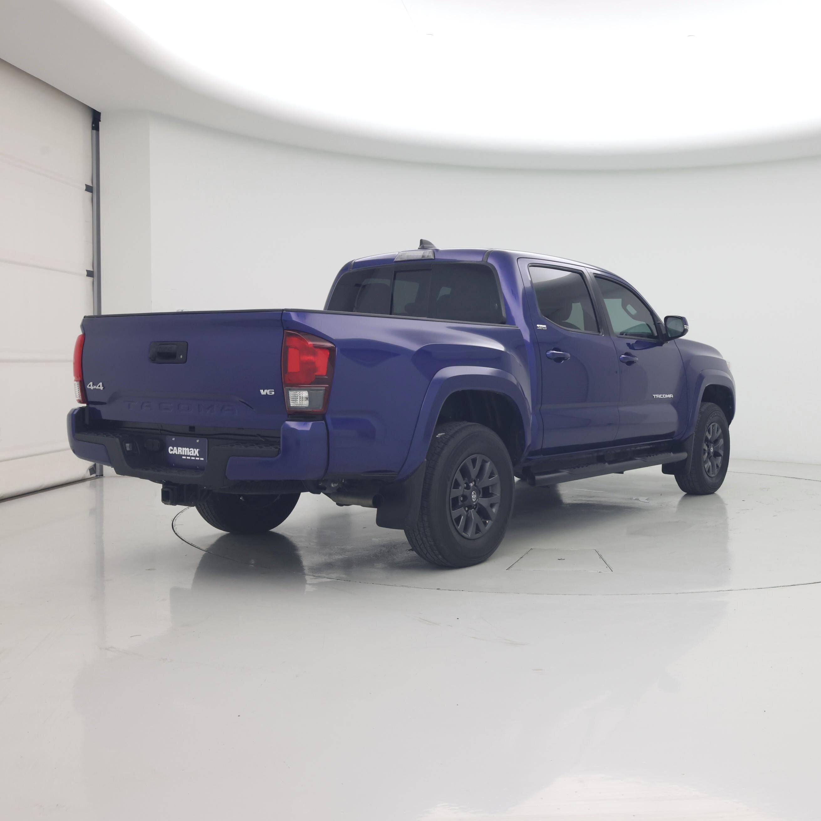 Thumbnail: 2023 Toyota Tacoma - 8