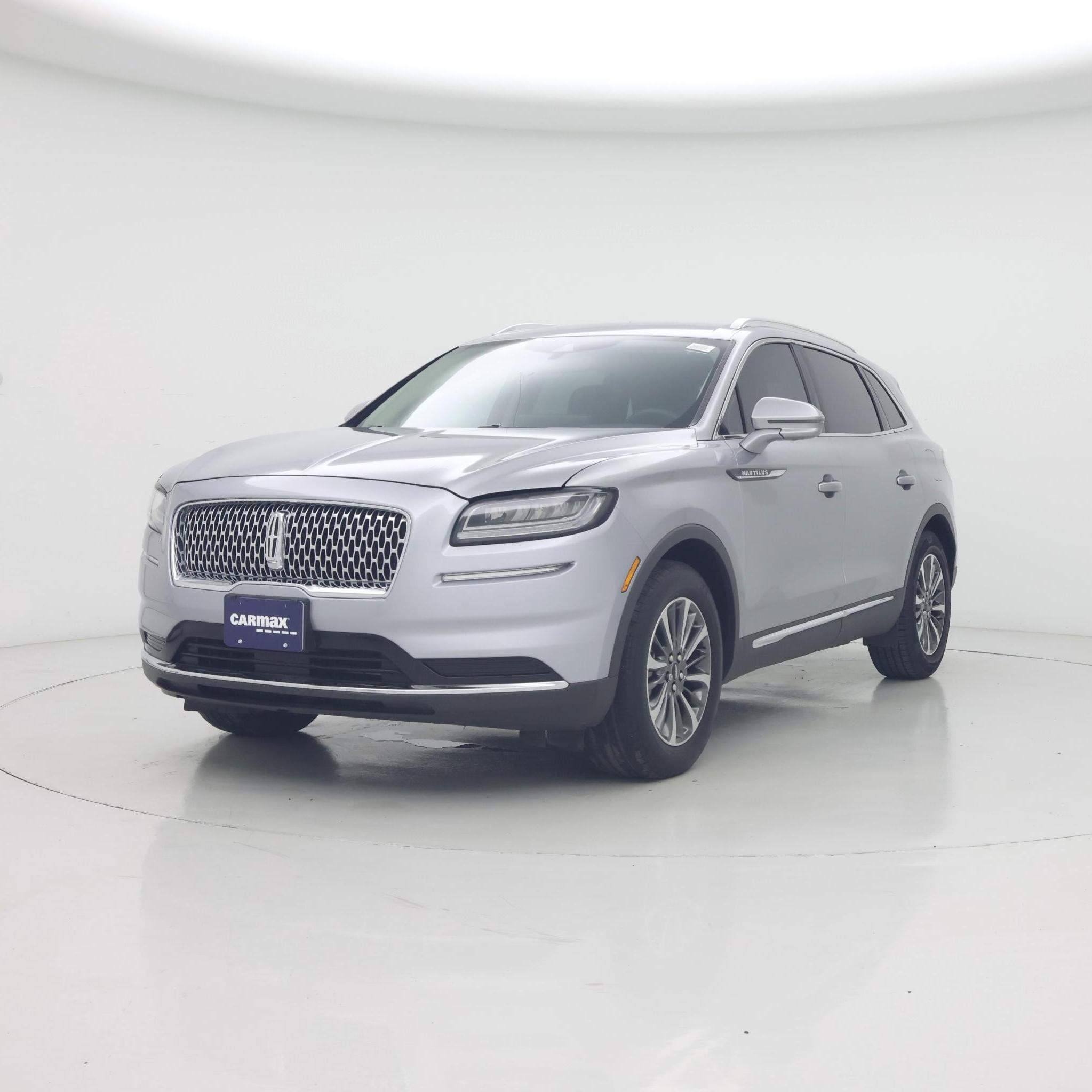 Thumbnail: 2023 Lincoln Nautilus - 4