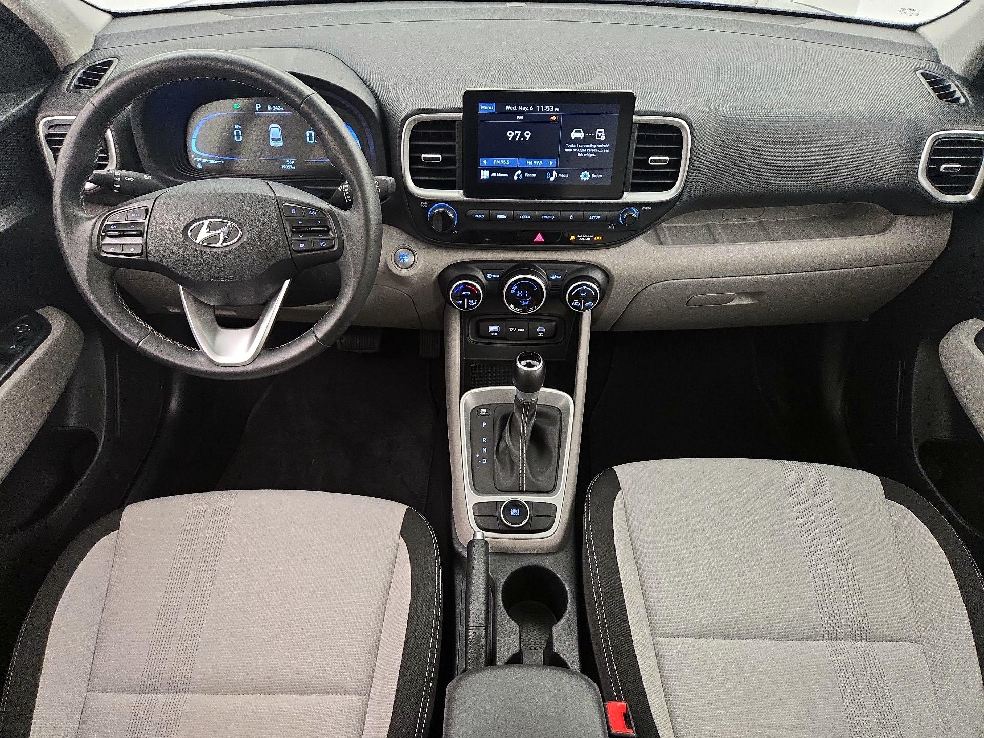 Thumbnail: 2025 Hyundai Venue - 9