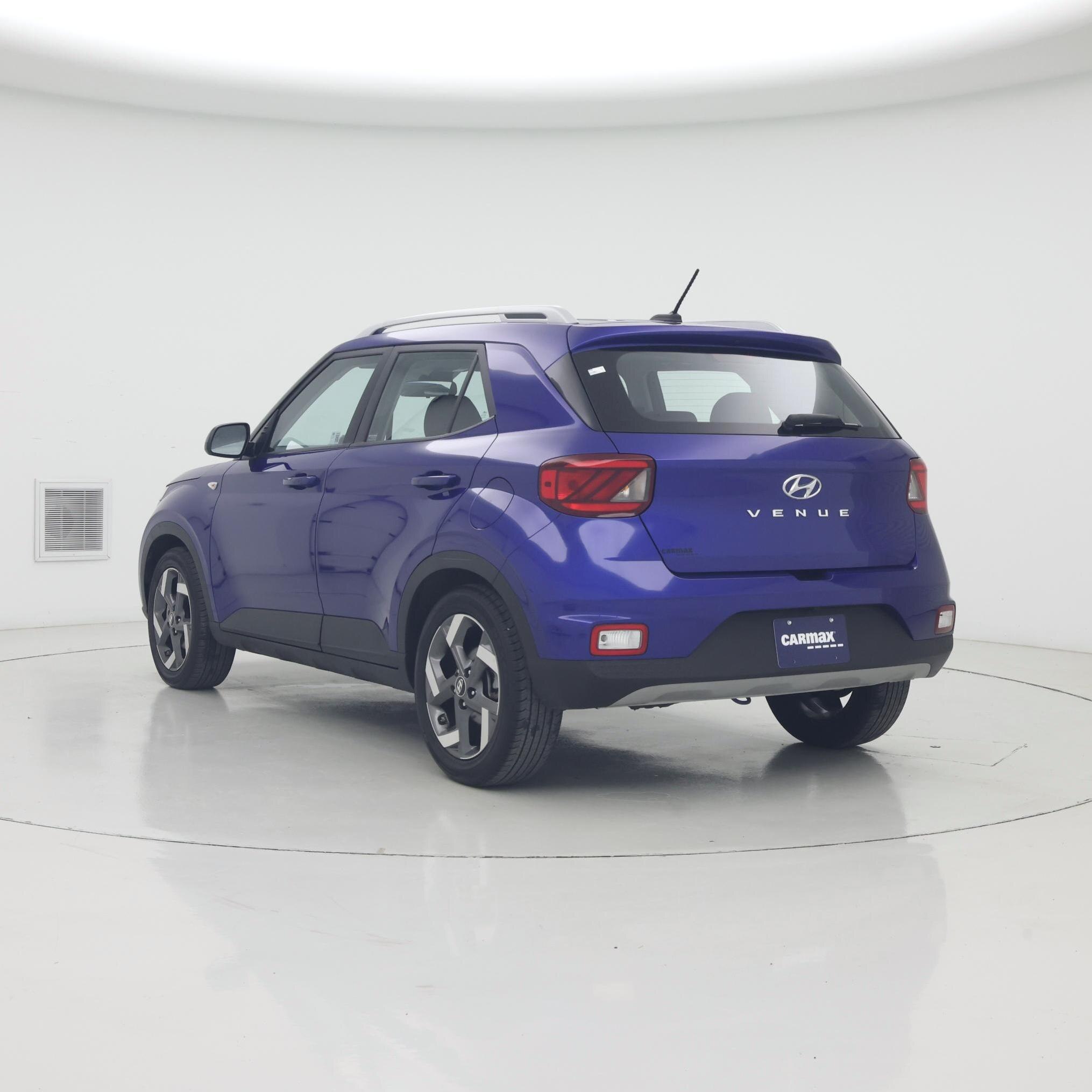 Thumbnail: 2025 Hyundai Venue - 2