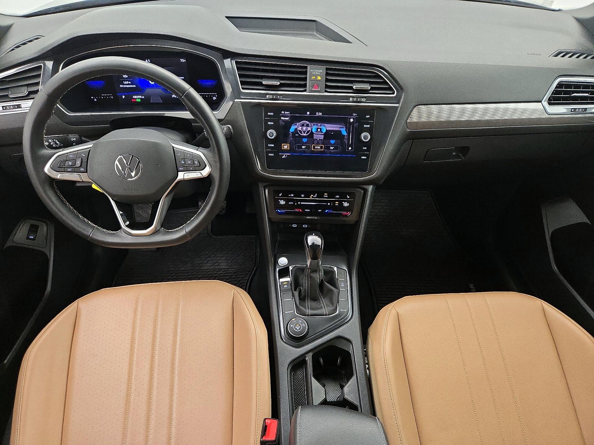 Thumbnail: 2022 Volkswagen Tiguan - 9