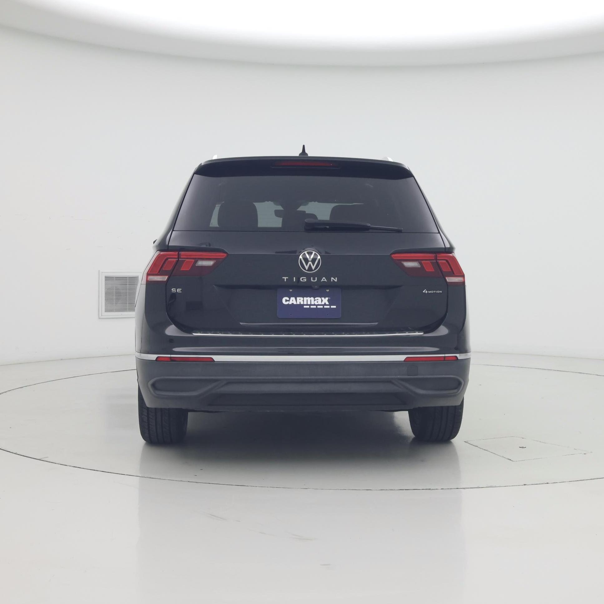 Thumbnail: 2022 Volkswagen Tiguan - 6