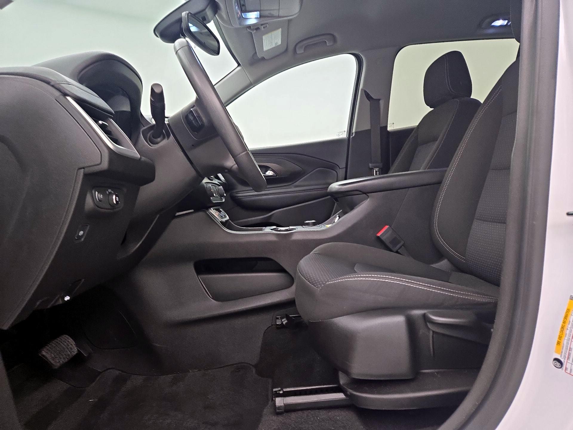 Thumbnail: 2022 GMC Terrain - 11