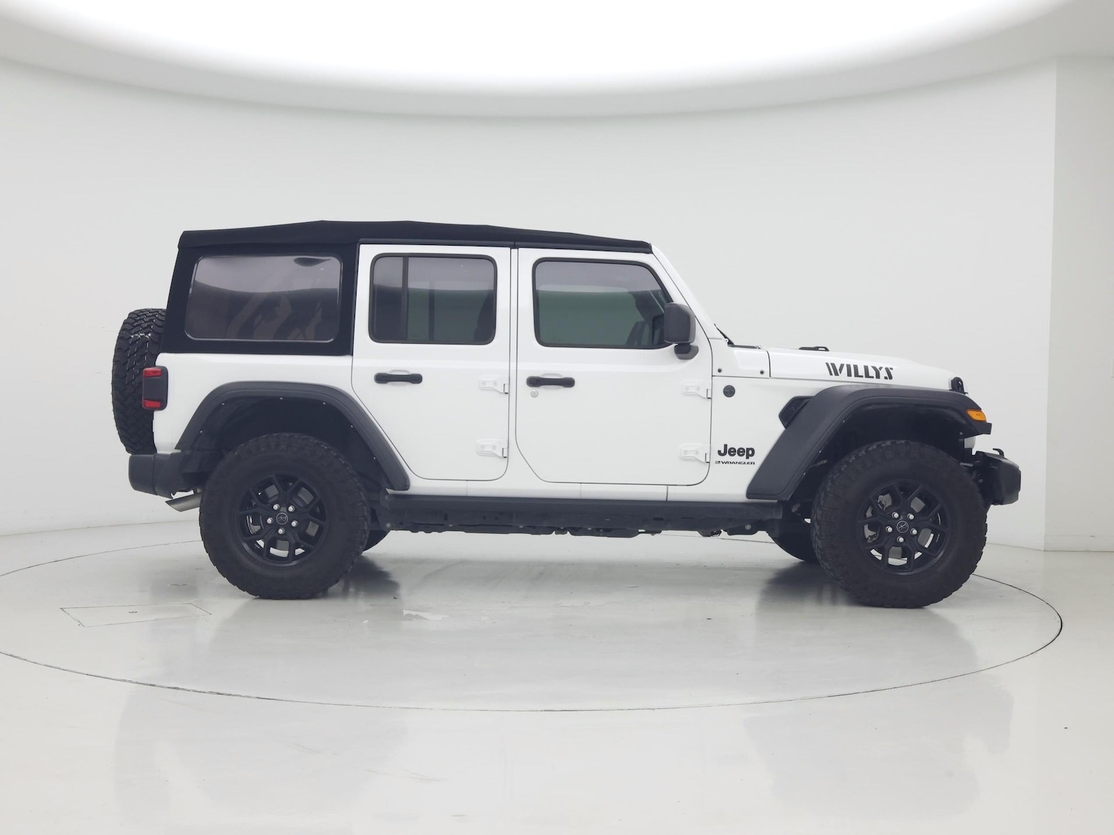 2024 Jeep Wrangler 4-Door Willys - Photo 8