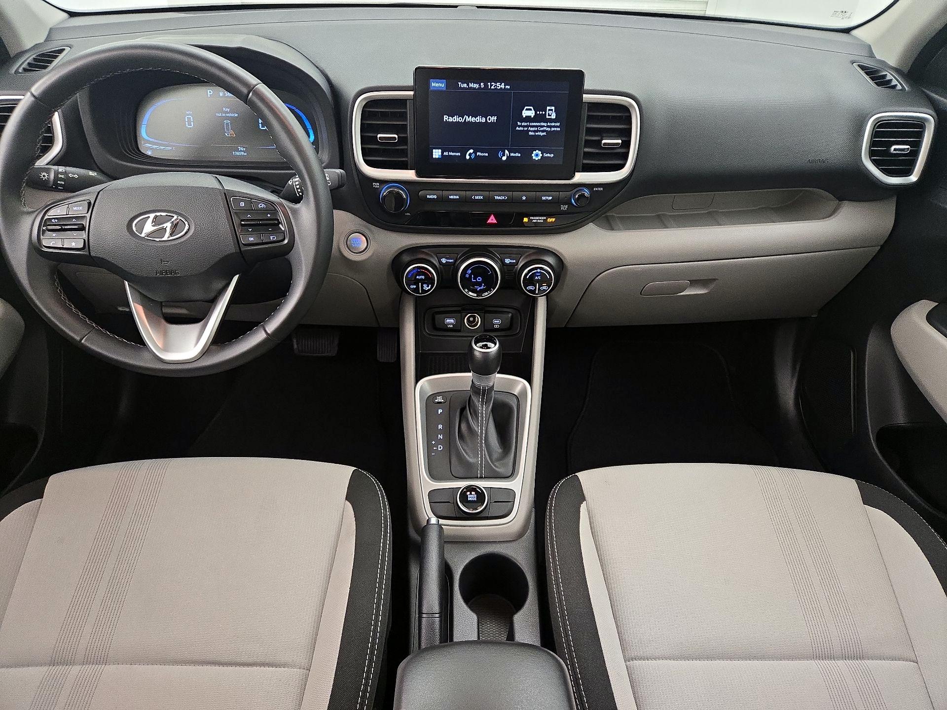 Thumbnail: 2025 Hyundai Venue - 9