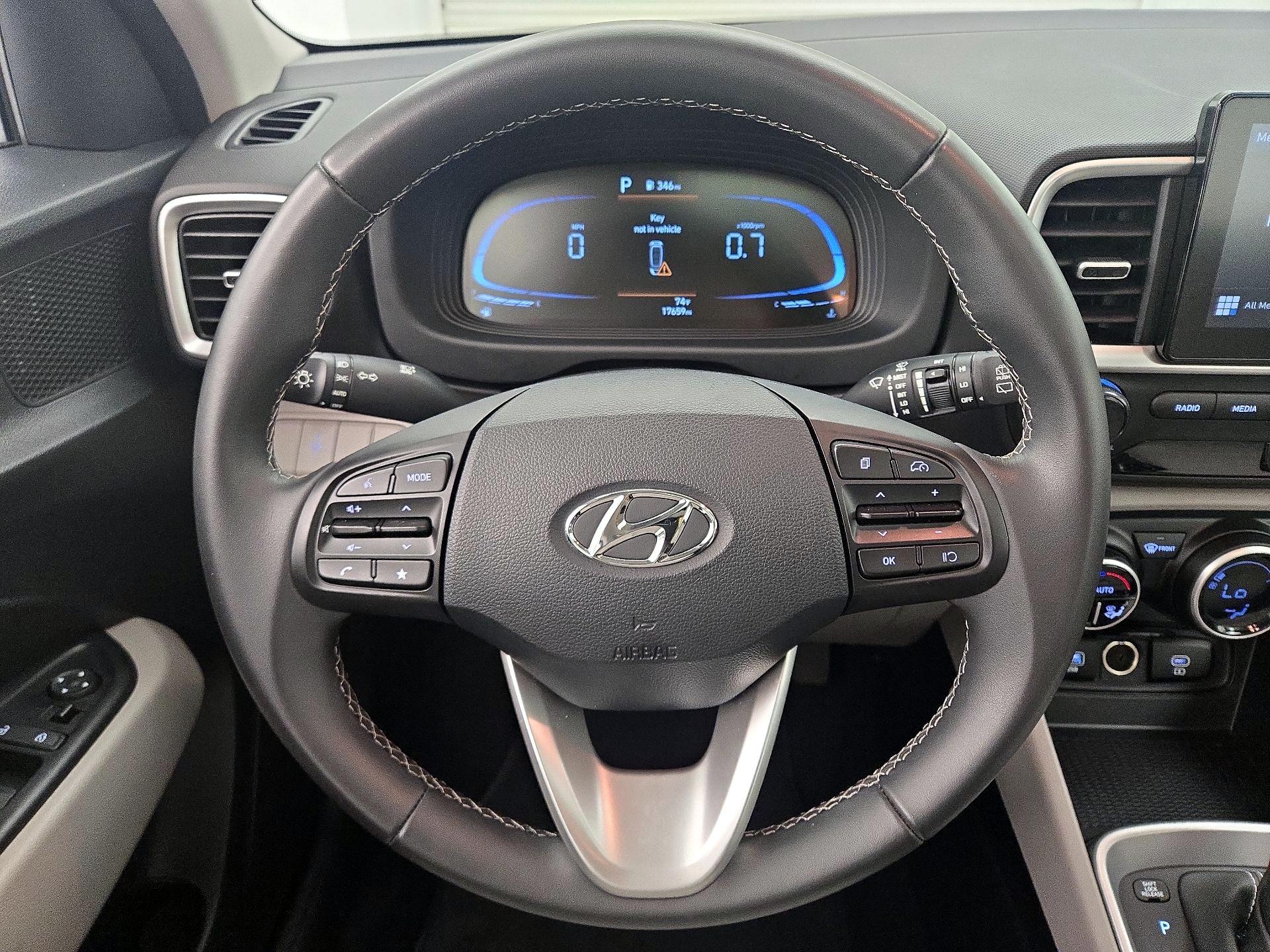 Thumbnail: 2025 Hyundai Venue - 10