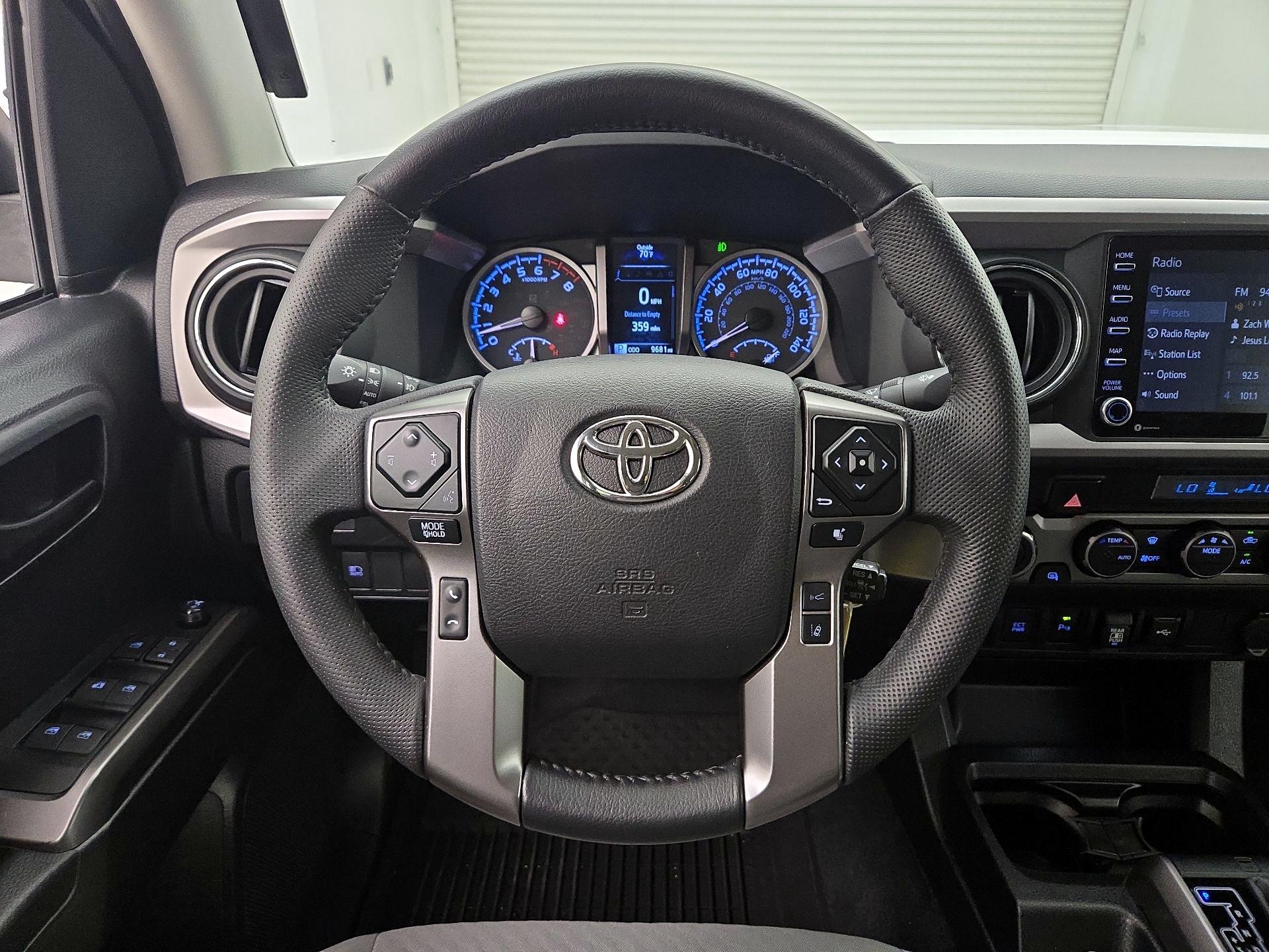 Thumbnail: 2022 Toyota Tacoma - 10