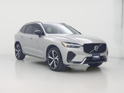 2023 Volvo XC60 B5 Ultimate Dark Theme