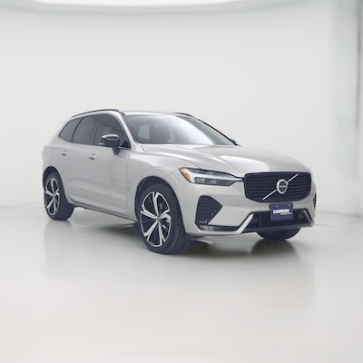 2023 Volvo XC60 B5 Ultimate Dark Theme