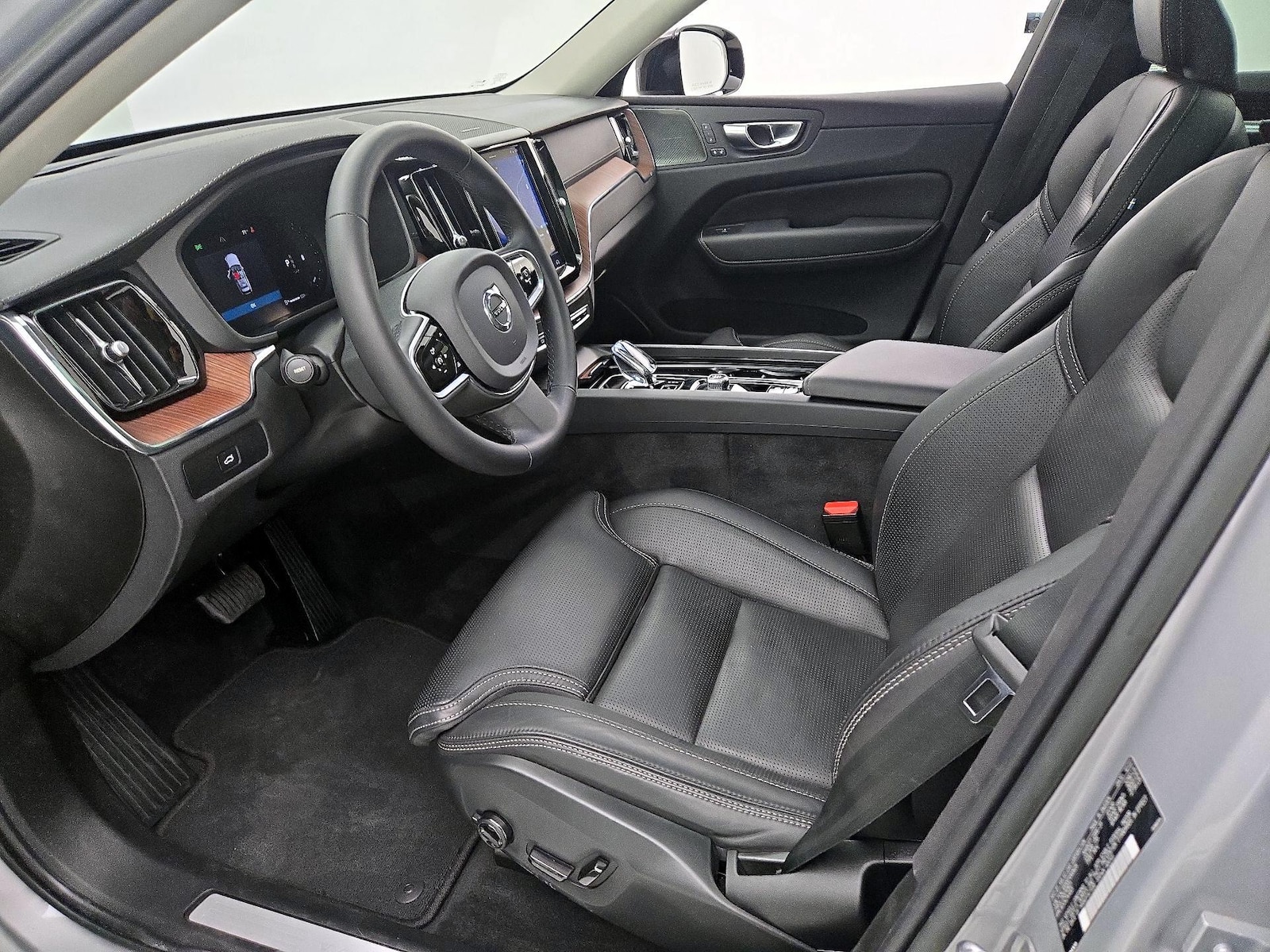 2023 Volvo XC60 Ultimate - Photo 12