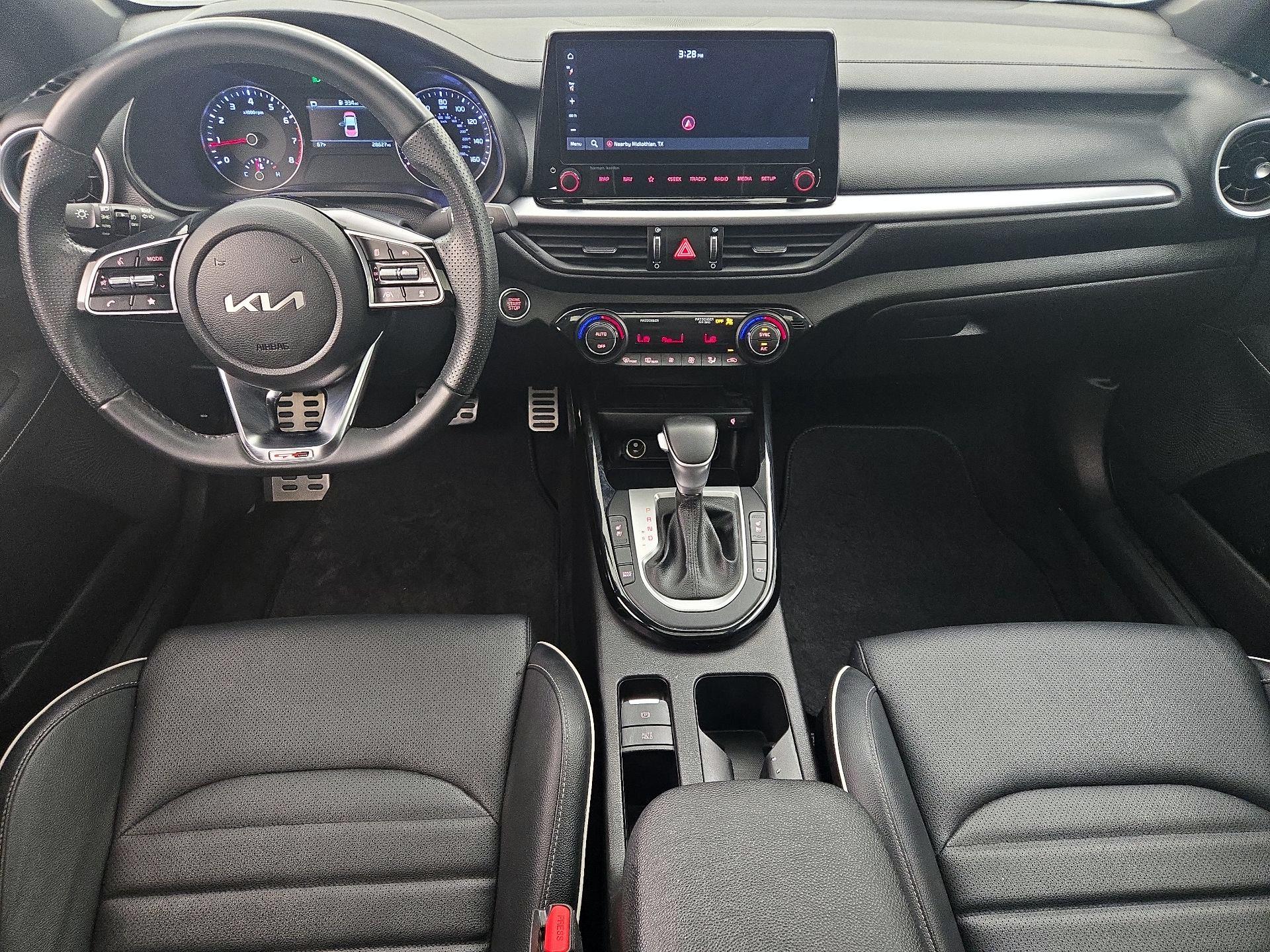 Thumbnail: 2023 Kia Forte - 9