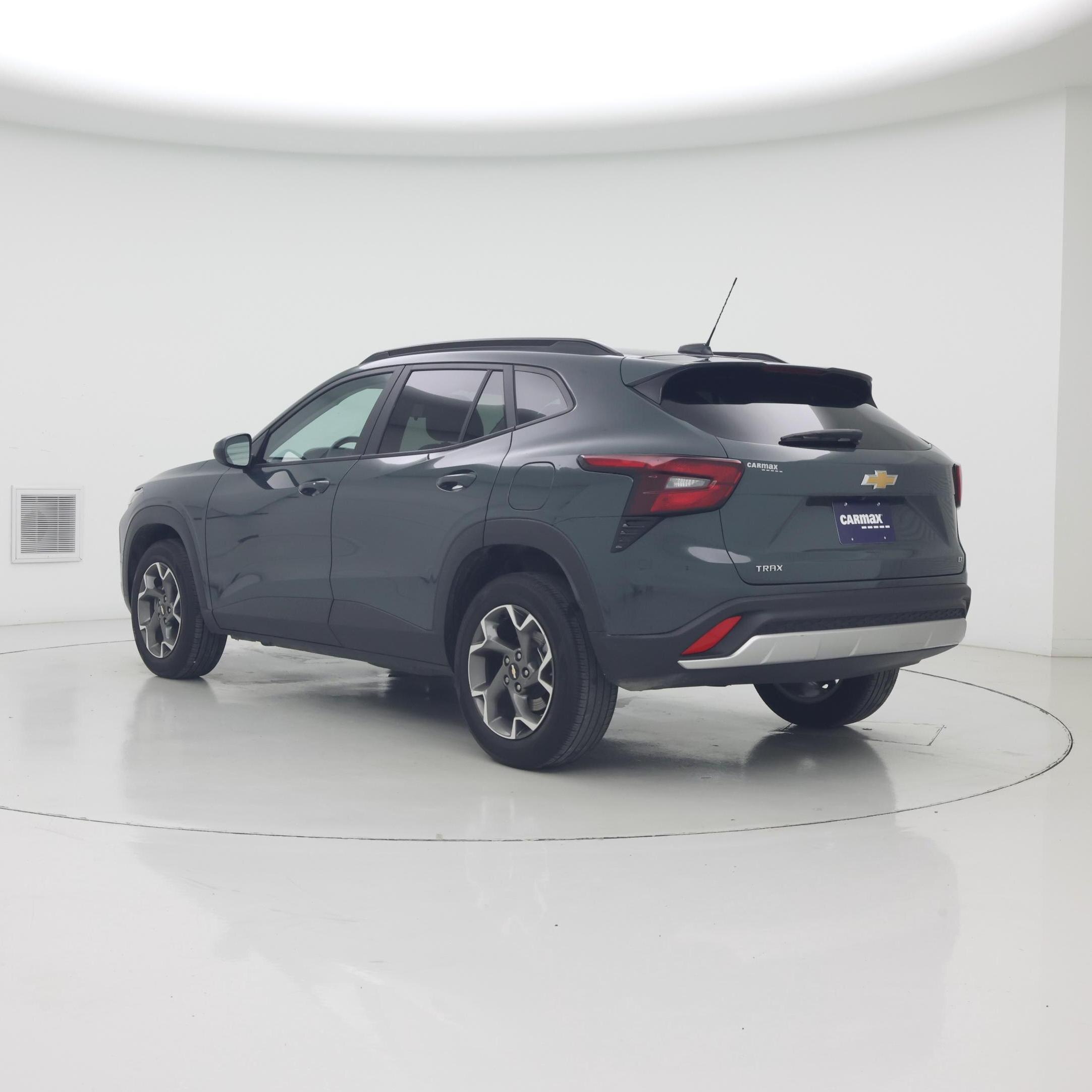 Thumbnail: 2025 Chevrolet Trax - 2