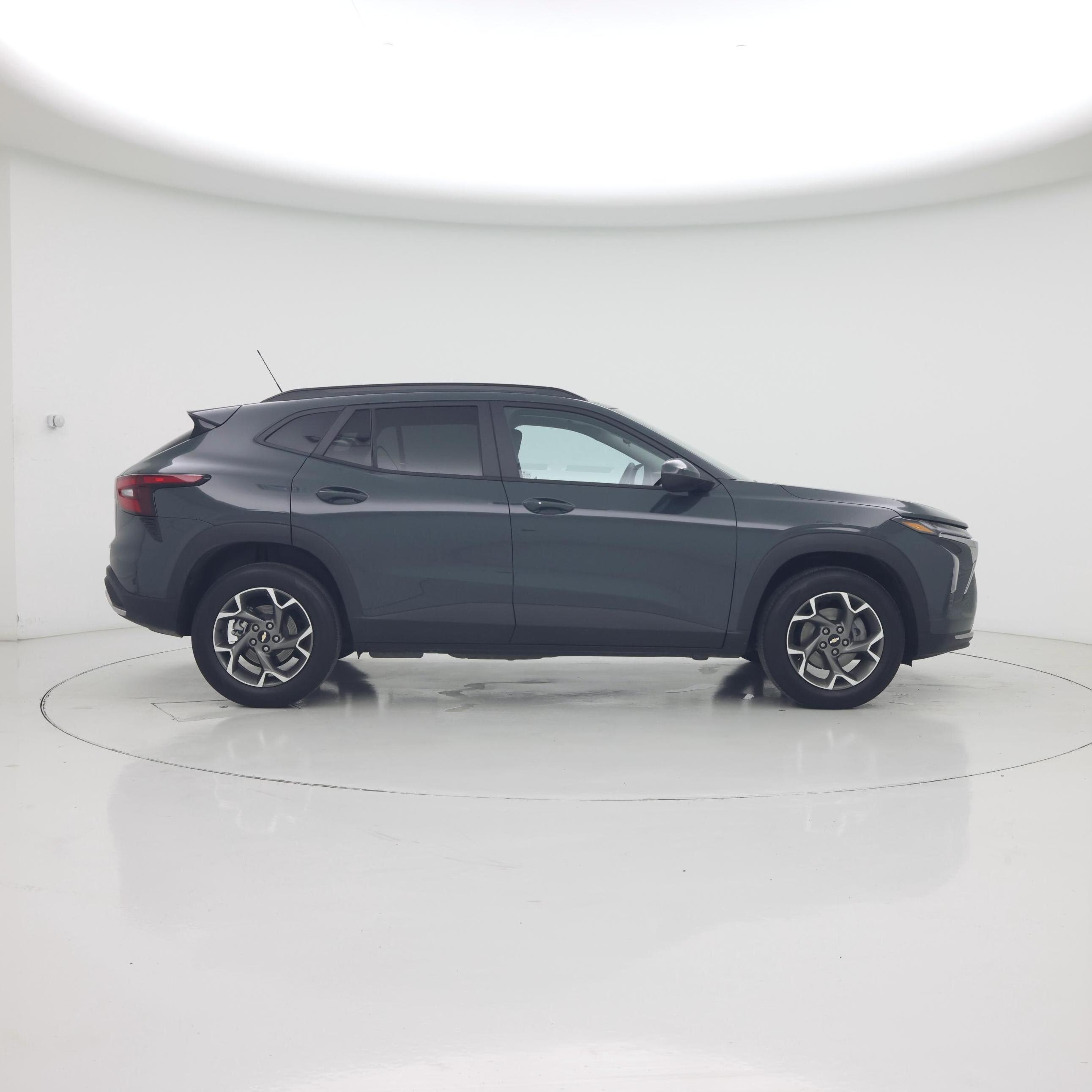 Thumbnail: 2025 Chevrolet Trax - 7
