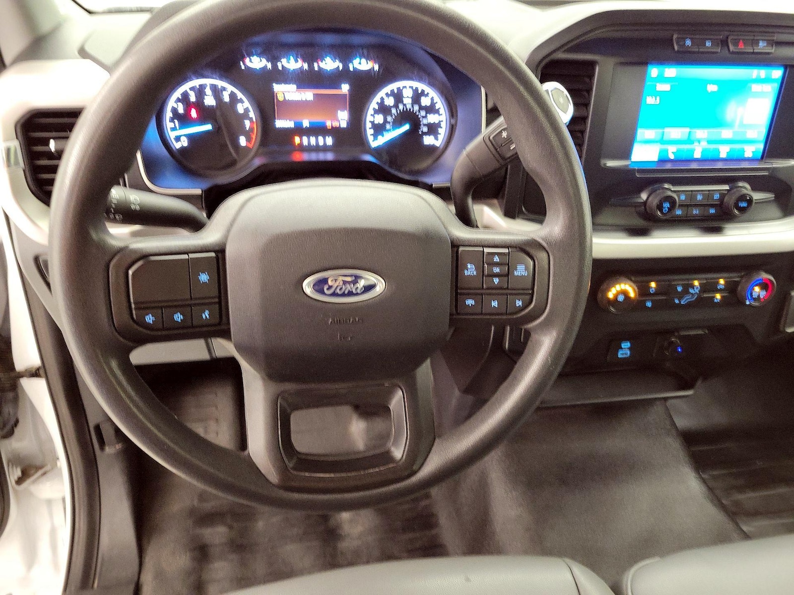 2021 Ford F-150 XL - Photo 11