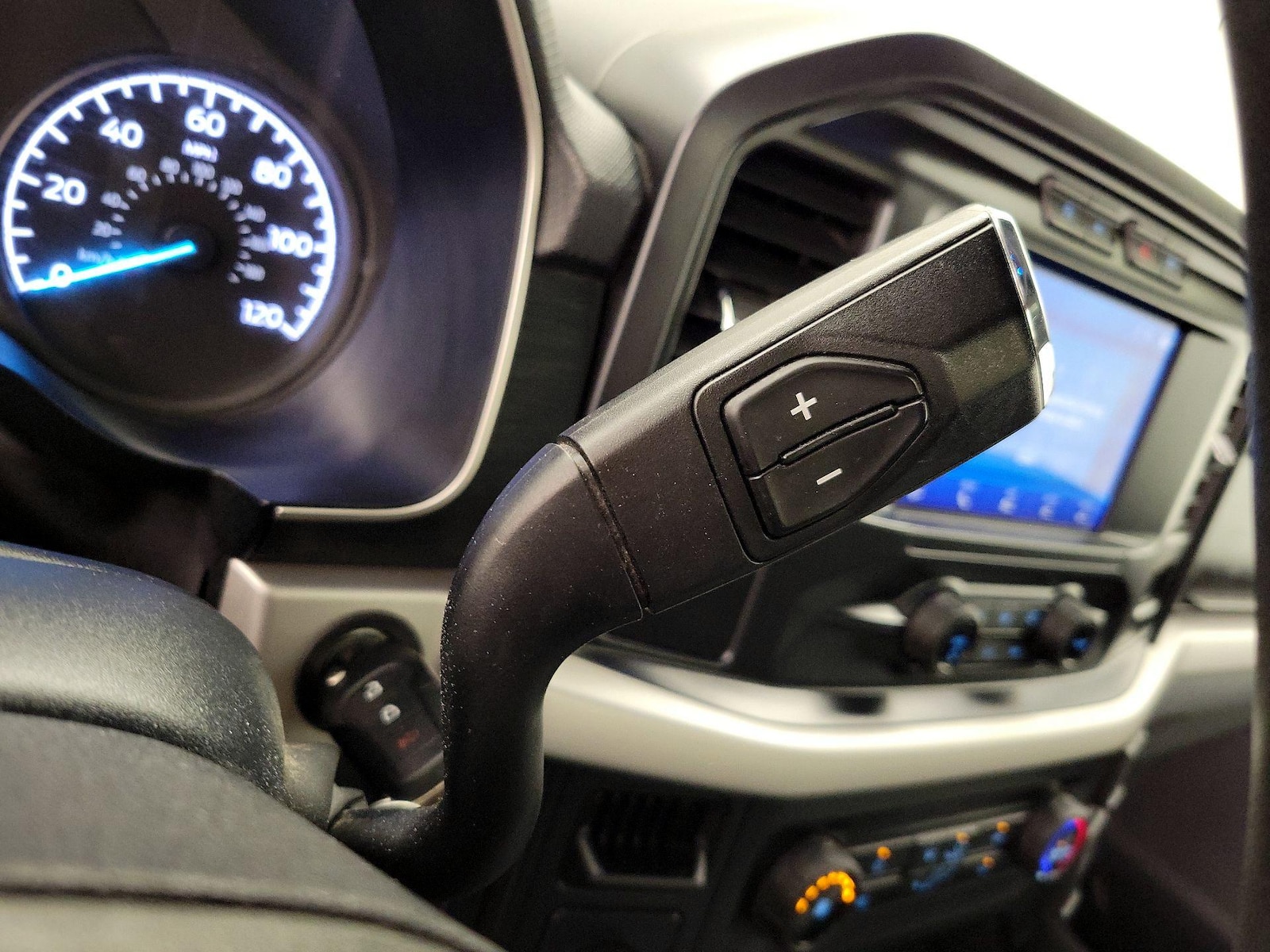 2021 Ford F-150 XL - Photo 18