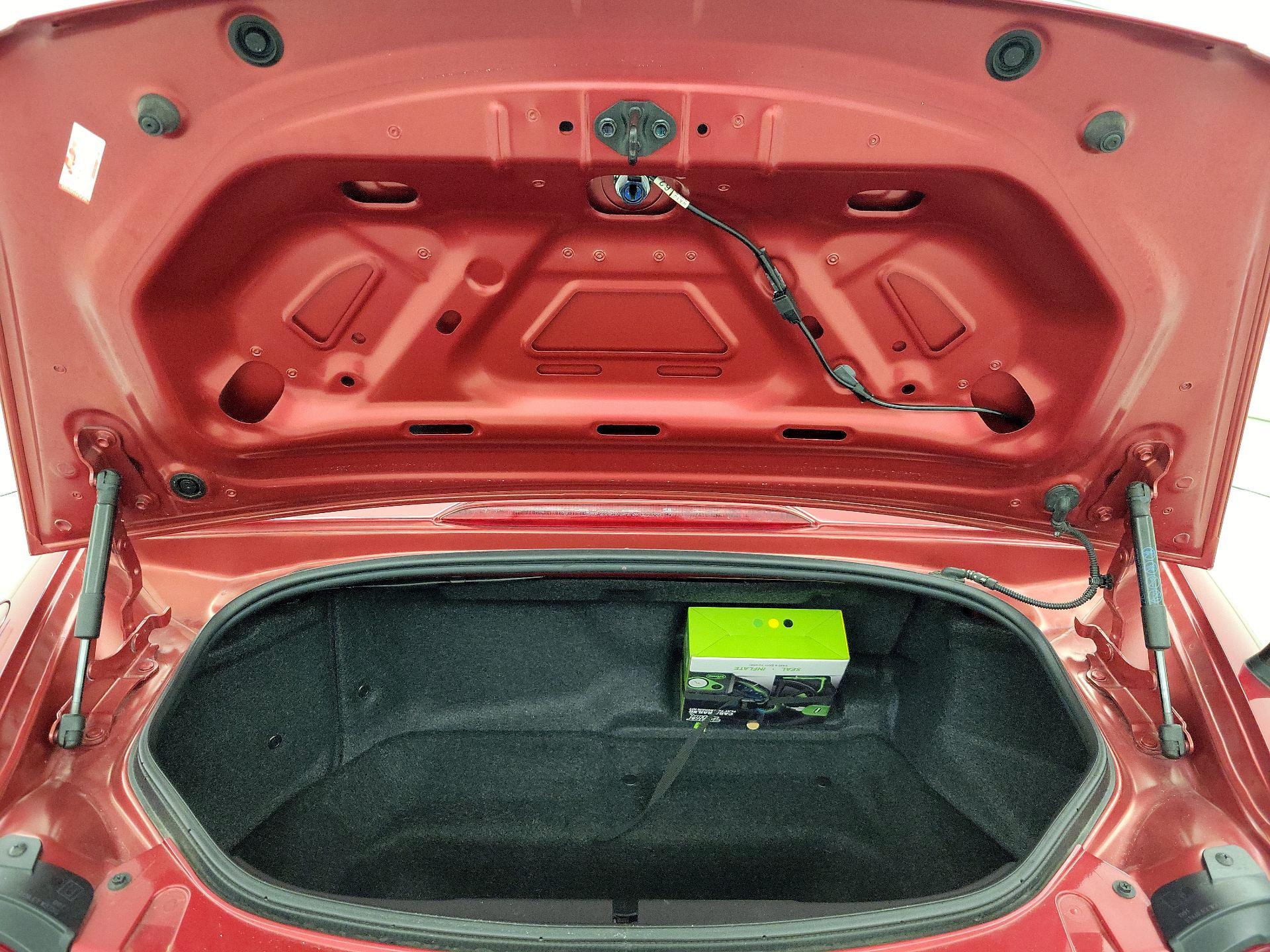 Thumbnail: 2016 Mazda MX-5 Miata - 17