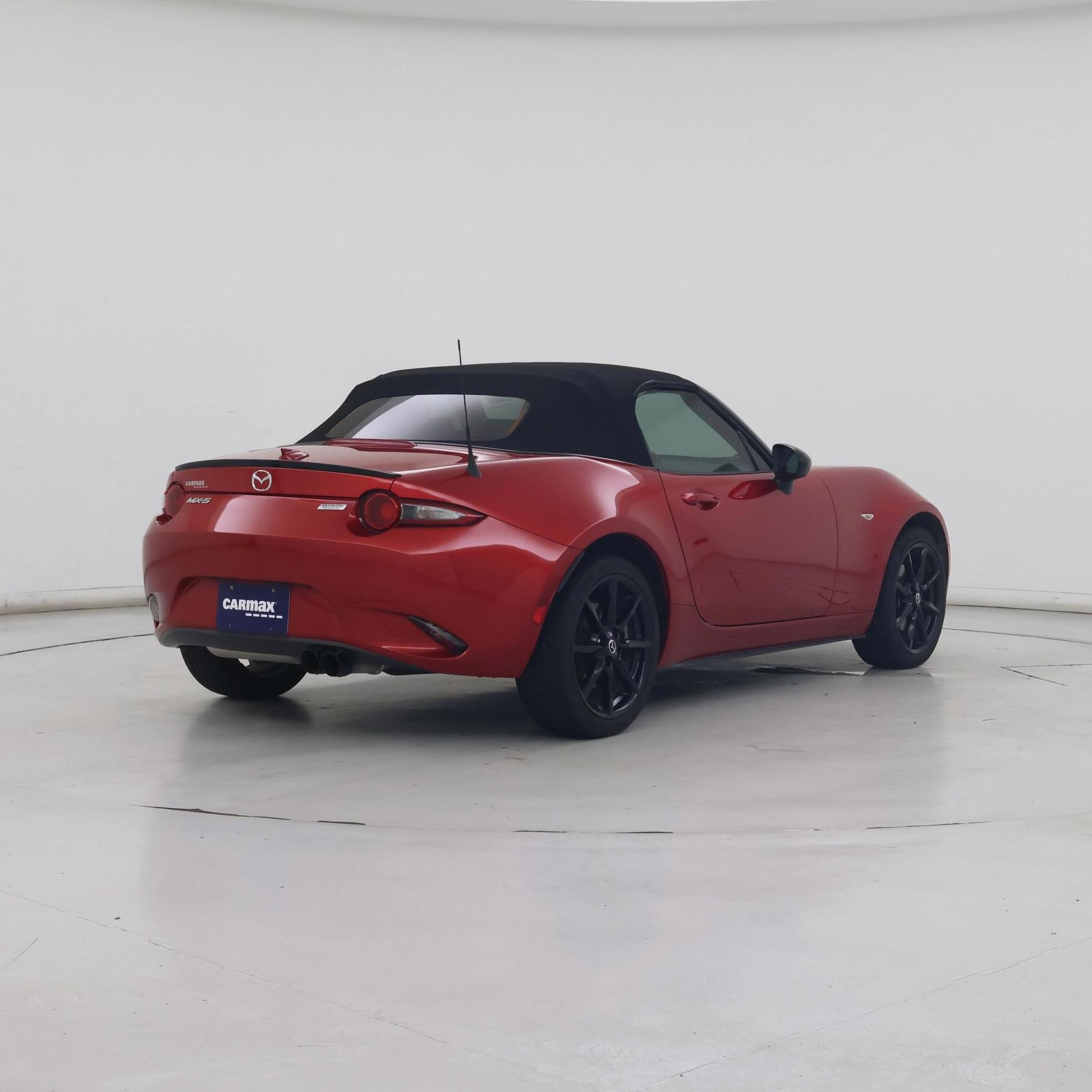 Thumbnail: 2016 Mazda MX-5 Miata - 8