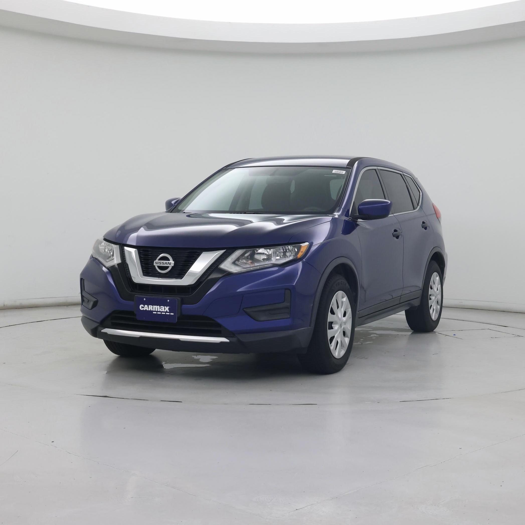 Thumbnail: 2017 Nissan Rogue - 4