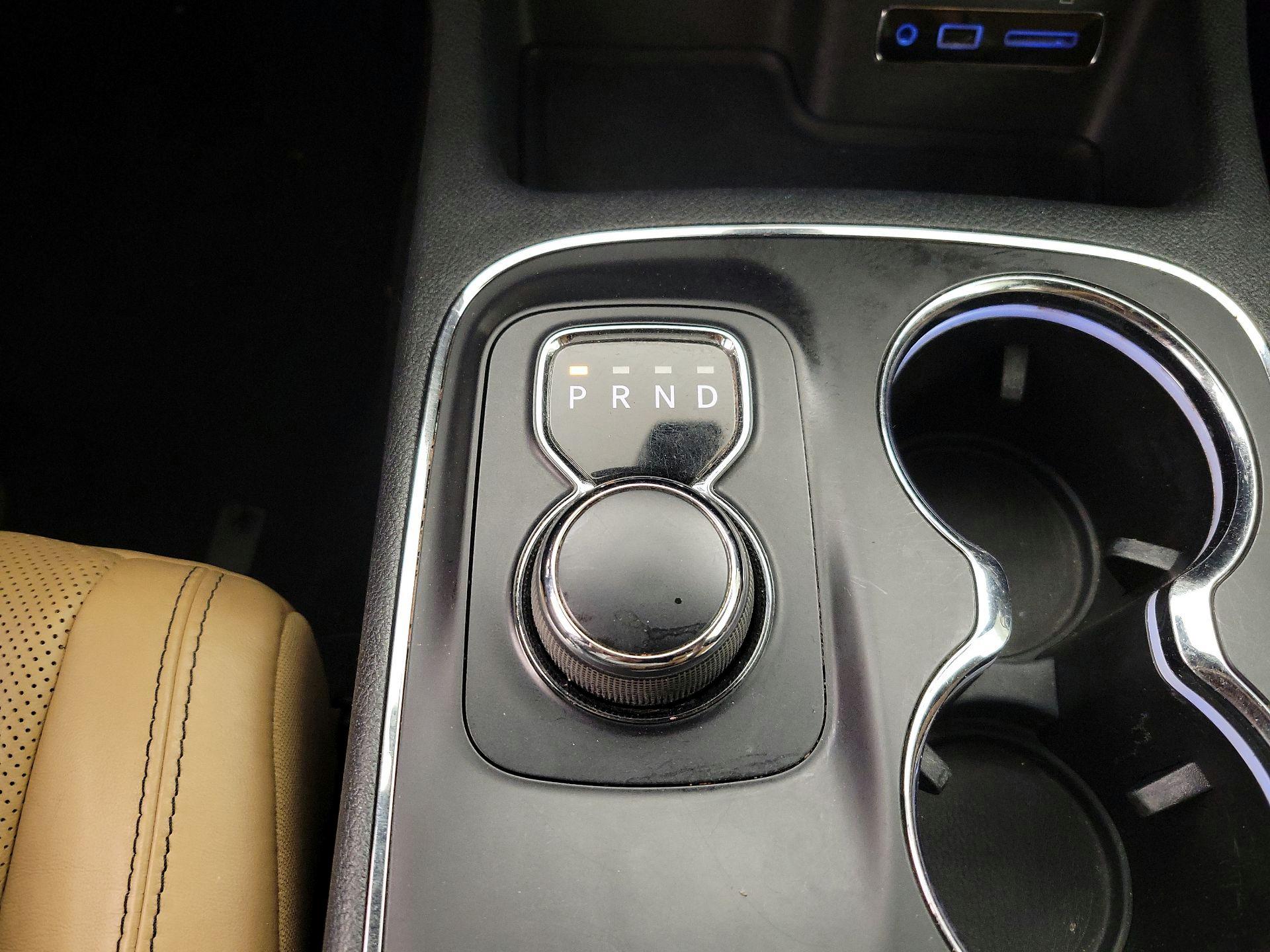 Thumbnail: 2015 Dodge Durango - 17
