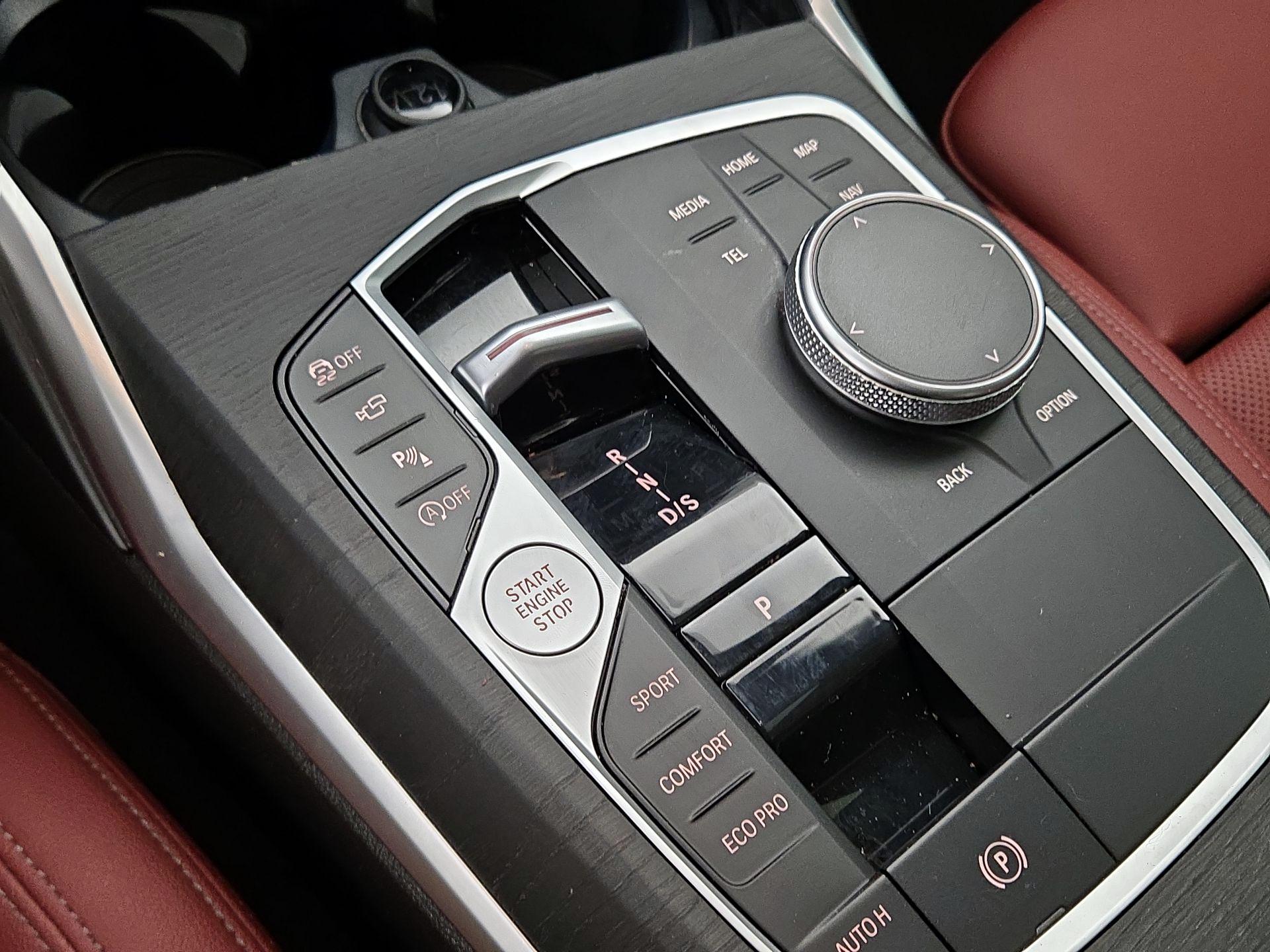 Thumbnail: 2024 BMW 3 Series - 18