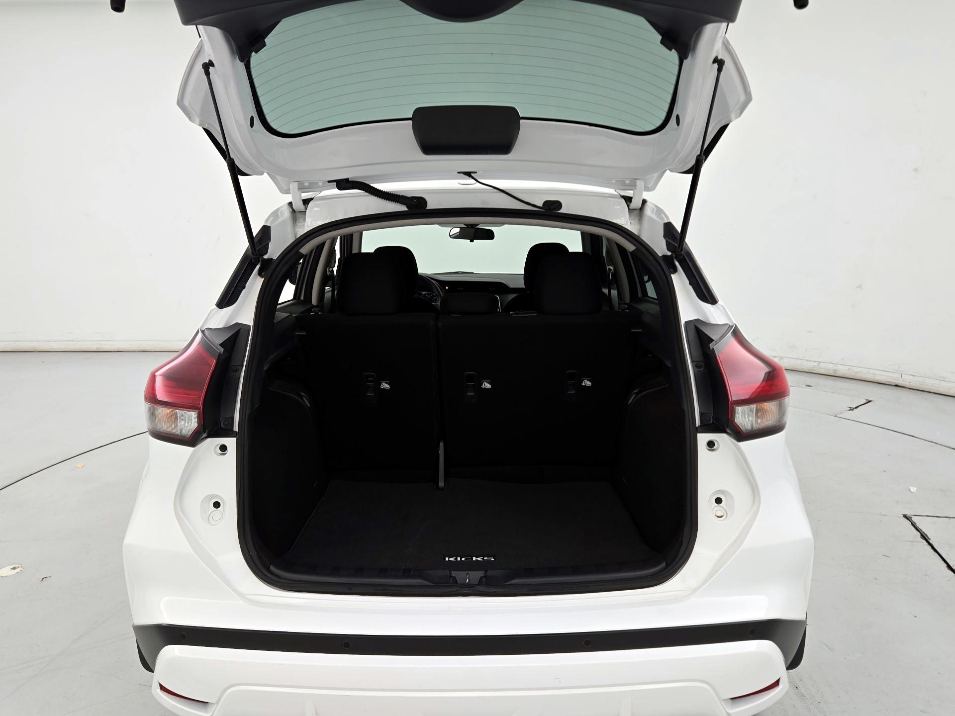 Thumbnail: 2024 Nissan Kicks - 20