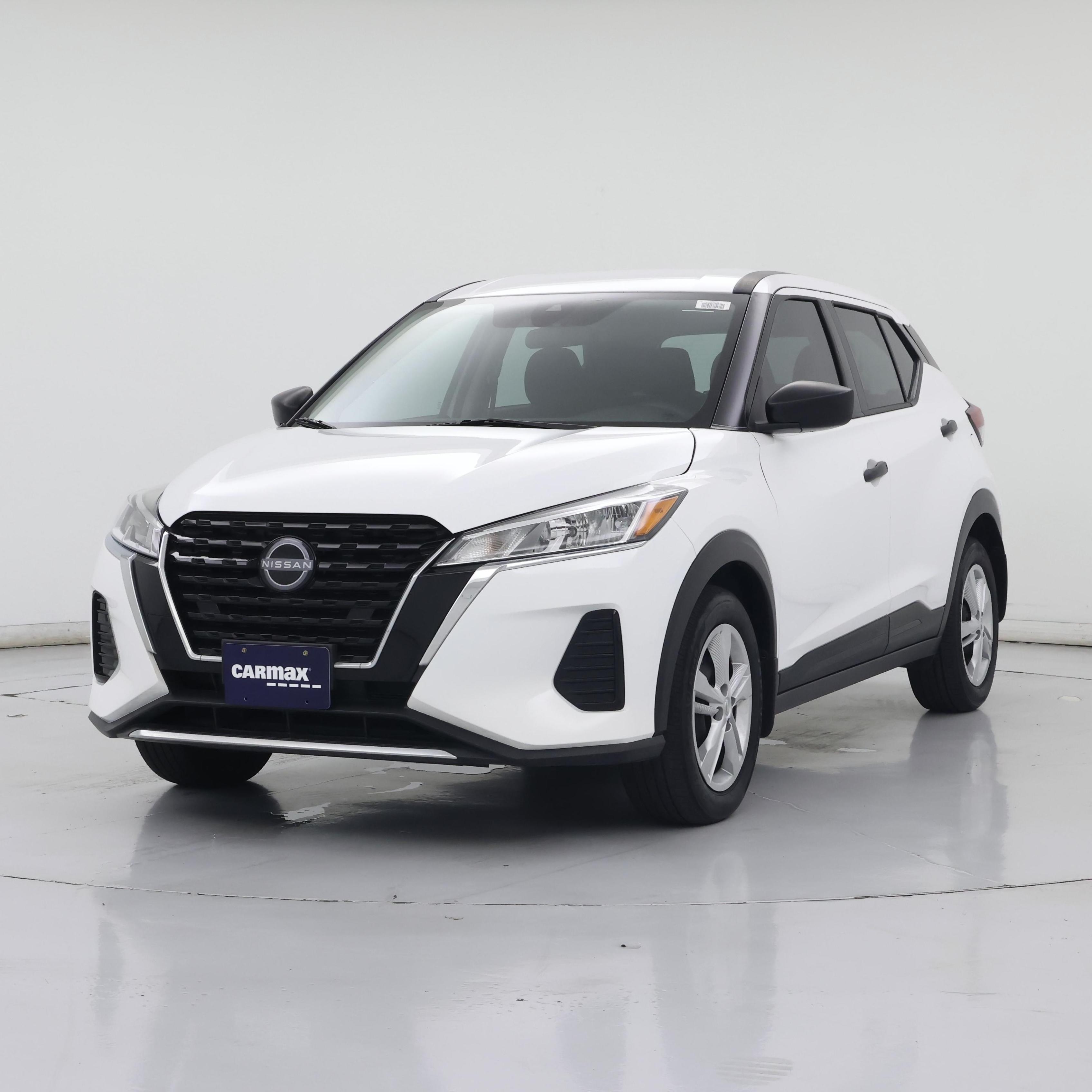 Thumbnail: 2024 Nissan Kicks - 4