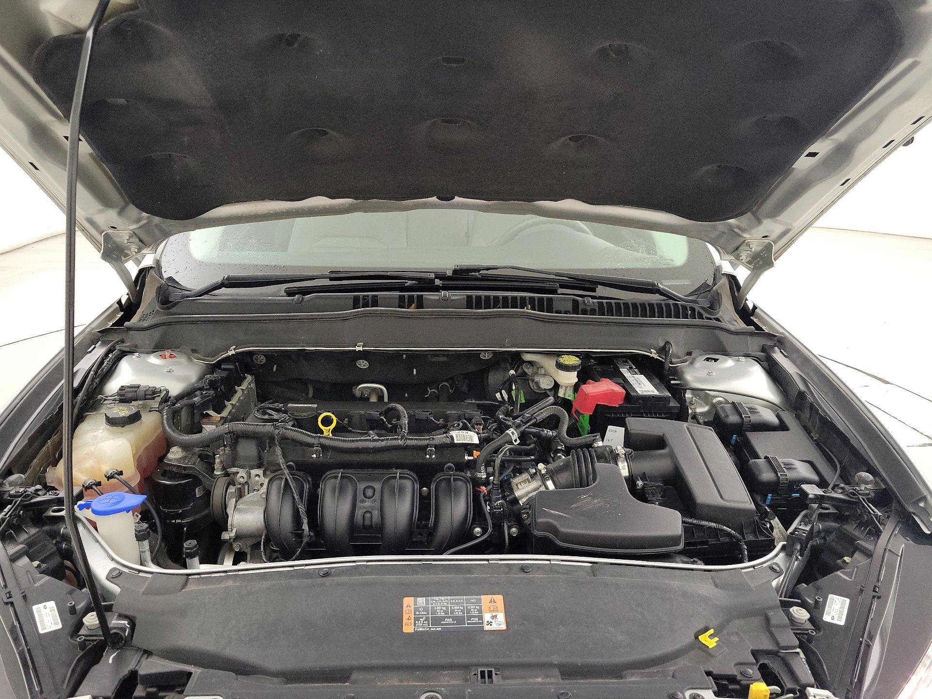 Thumbnail: 2016 Ford Fusion - 20