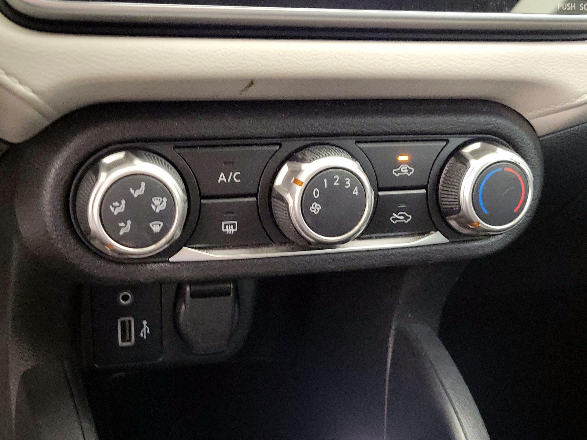 Thumbnail: 2021 Nissan Versa - 16