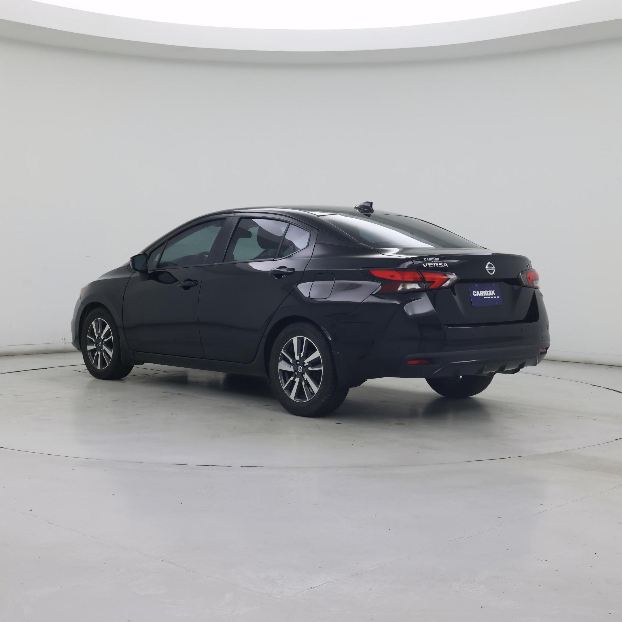 Thumbnail: 2021 Nissan Versa - 2