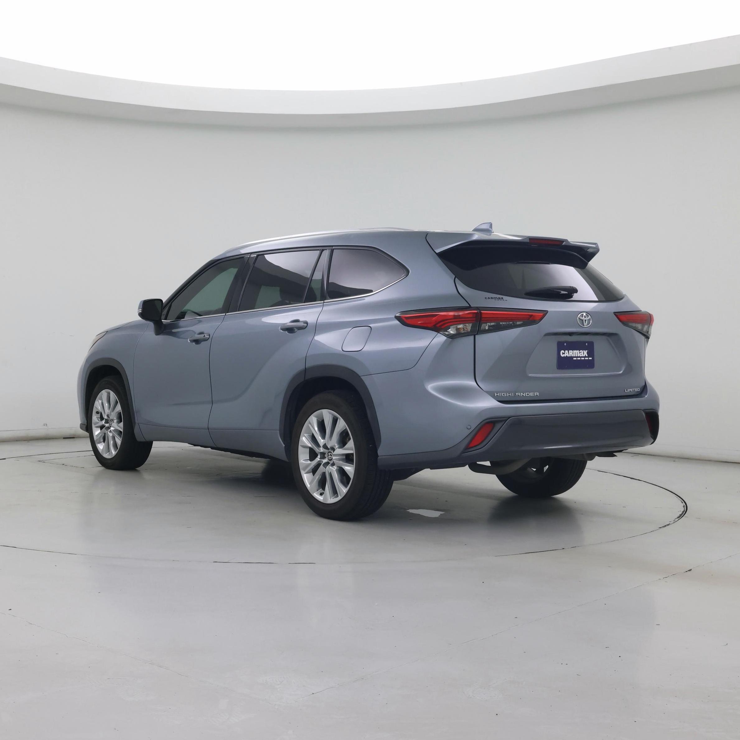 Thumbnail: 2020 Toyota Highlander - 2