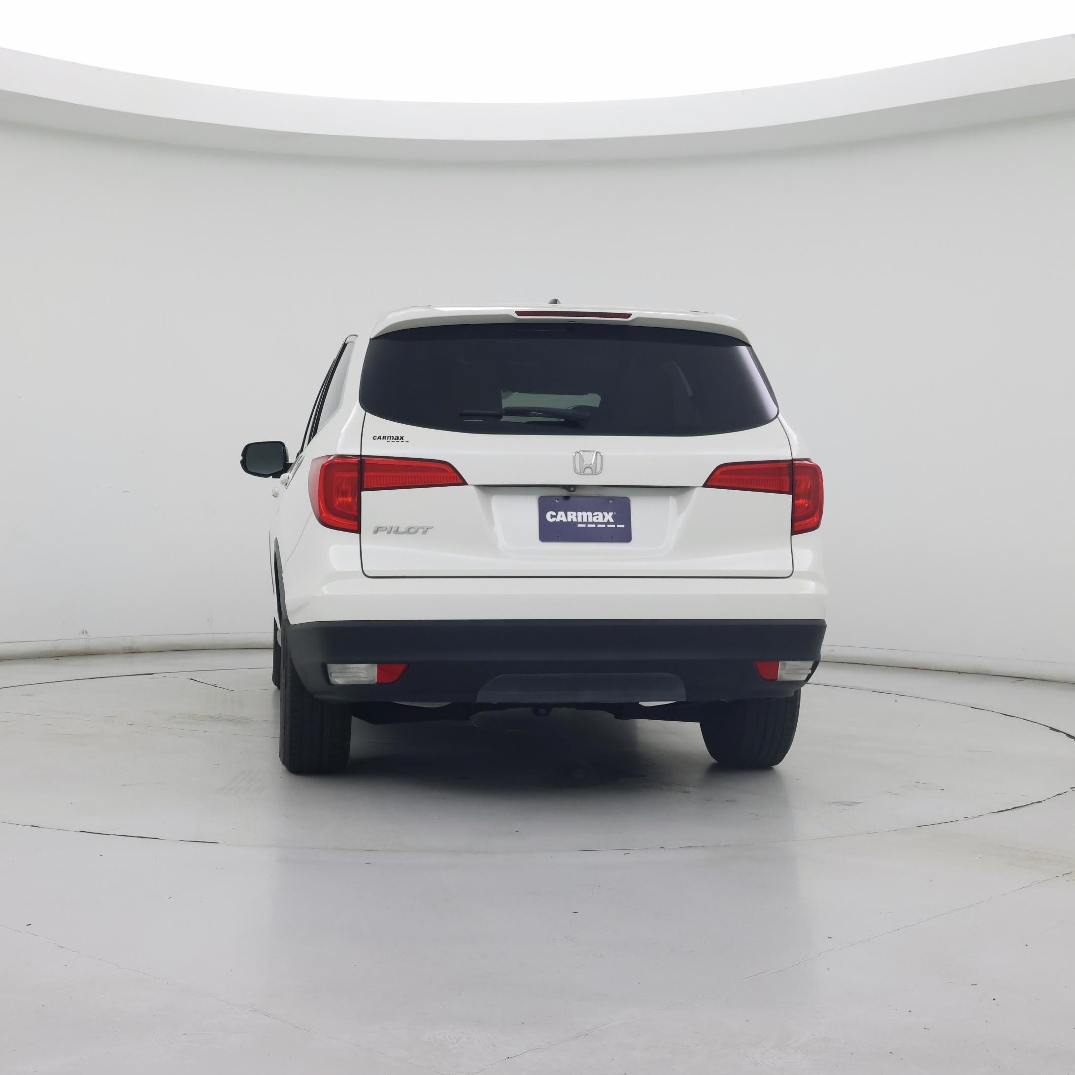 Thumbnail: 2017 Honda Pilot - 6