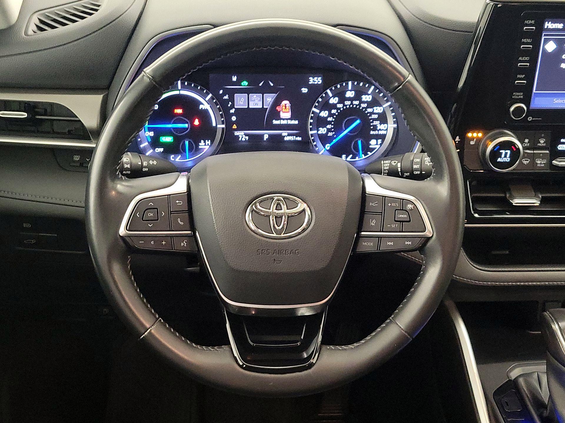 Thumbnail: 2021 Toyota Highlander - 10