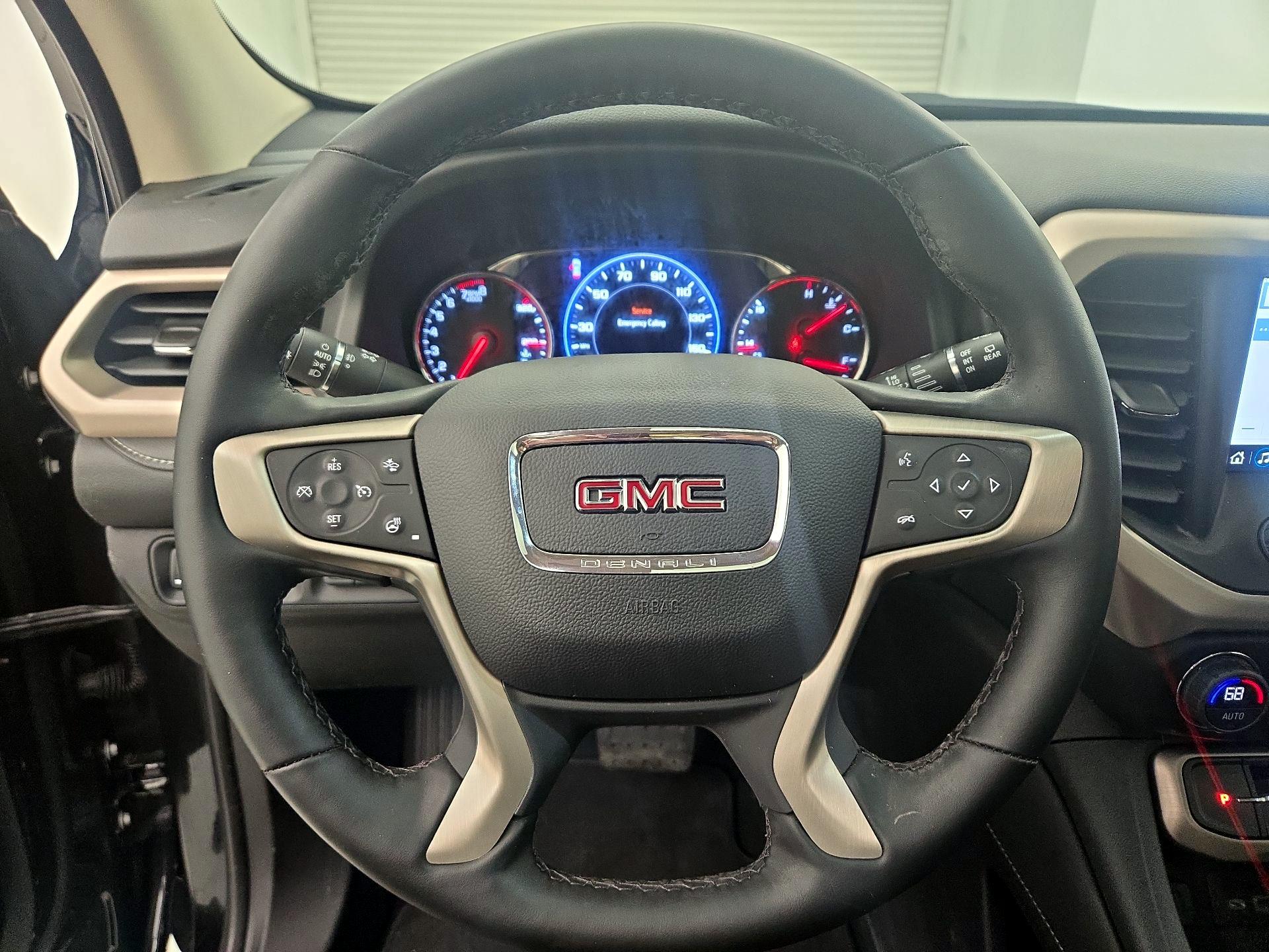 Thumbnail: 2023 GMC Acadia - 10