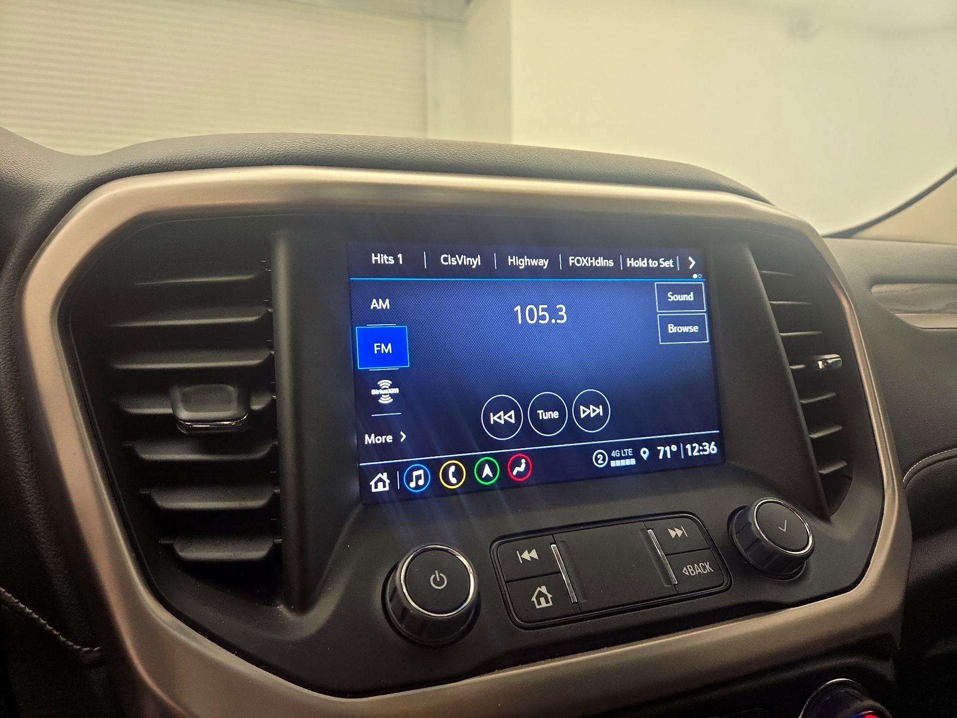 Thumbnail: 2023 GMC Acadia - 16