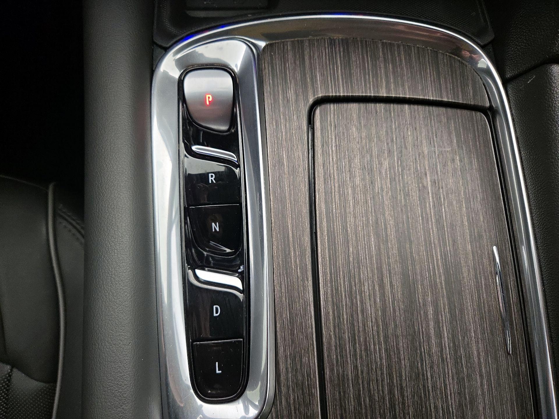 Thumbnail: 2023 Buick Enclave - 16